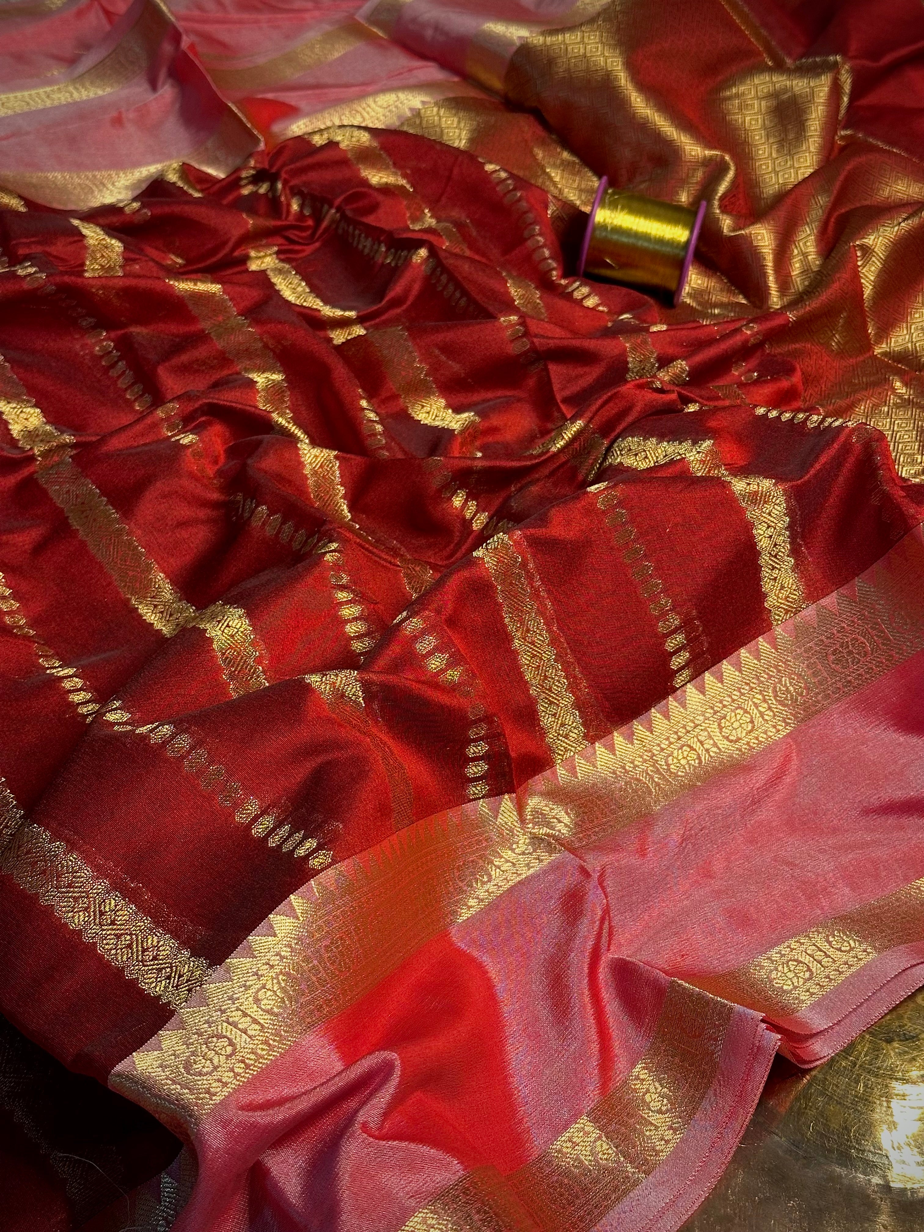 Light Maroon Traditional Weave Cotton Banarasi Saree