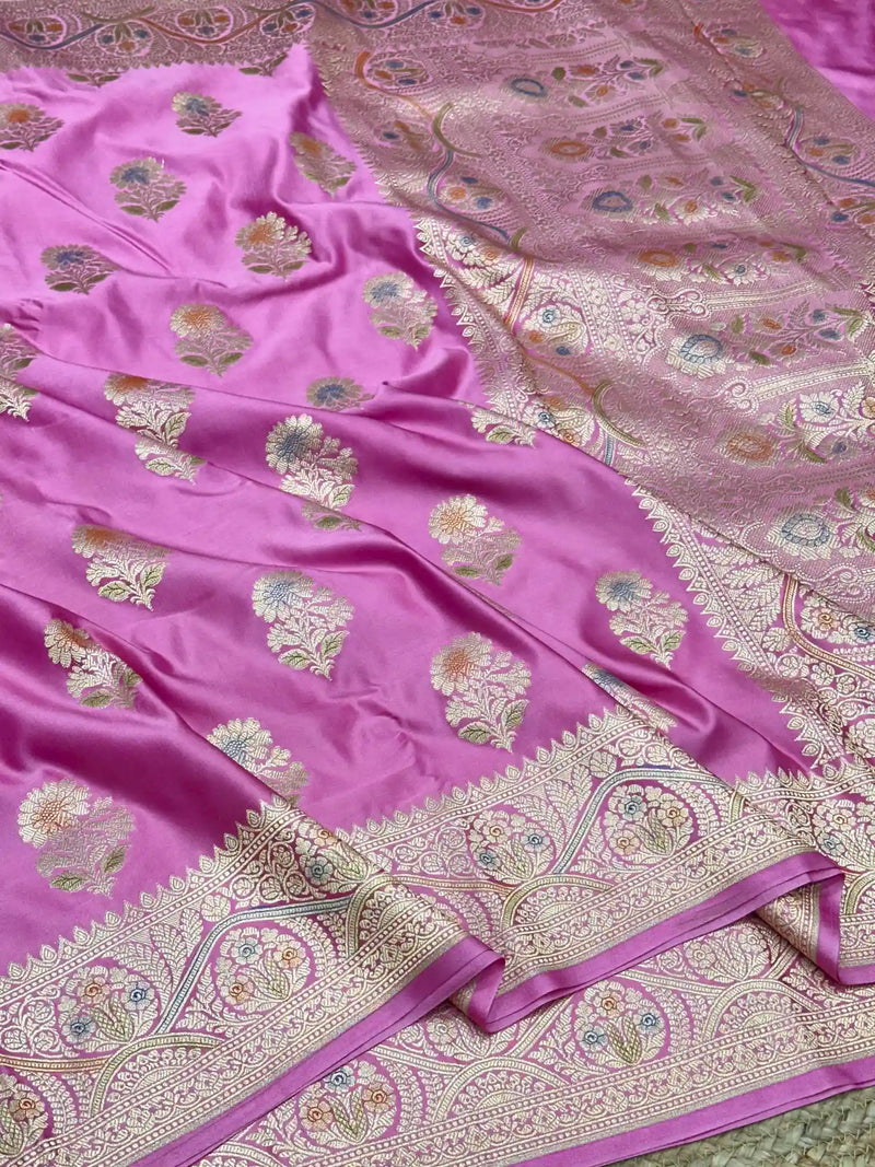 Light Pink Handbrush Painted Mashru Katan Silk Banarasi Saree 