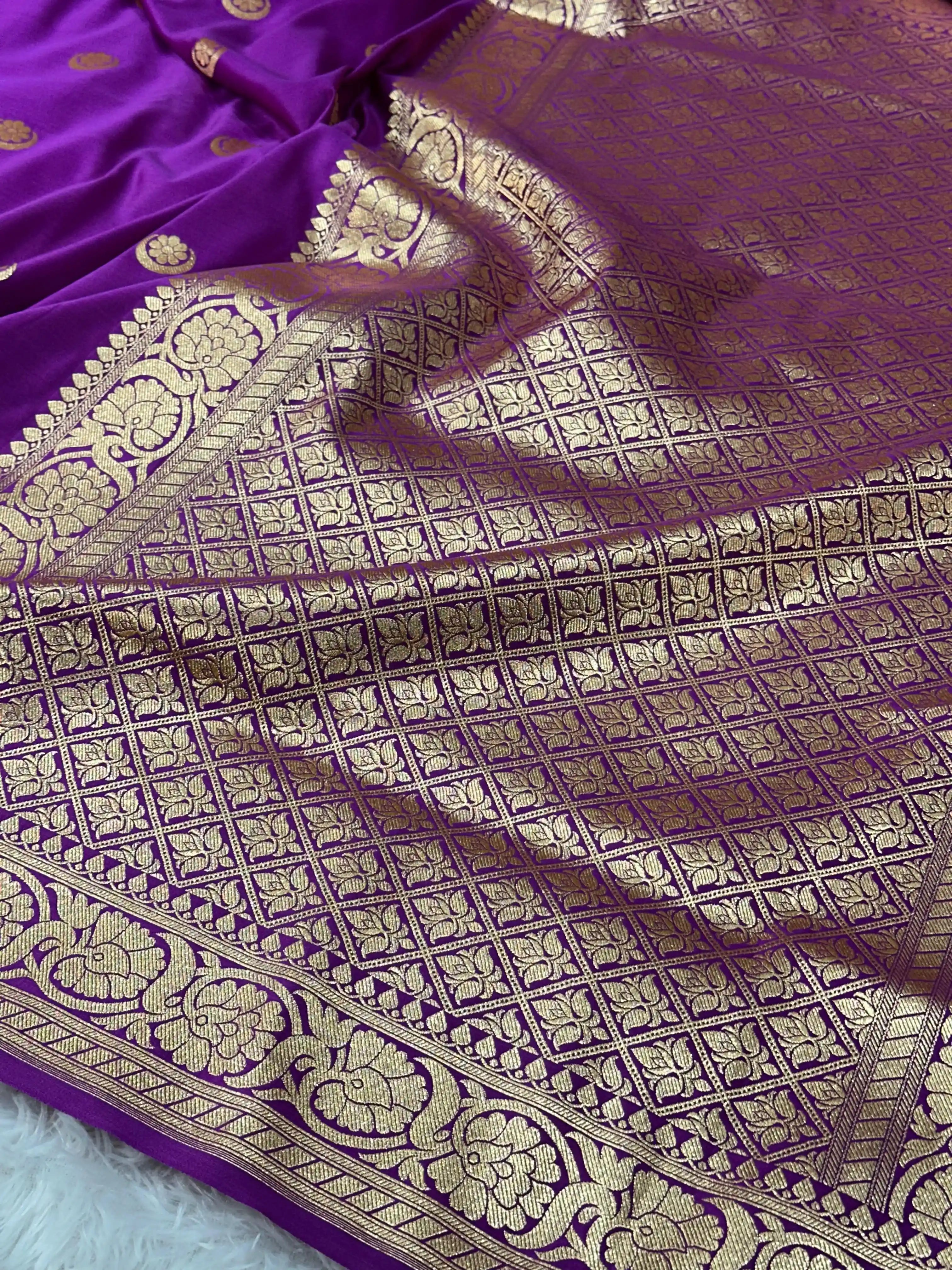 Light Purple Satin Silk Chand Tara Weave Banarasi Saree