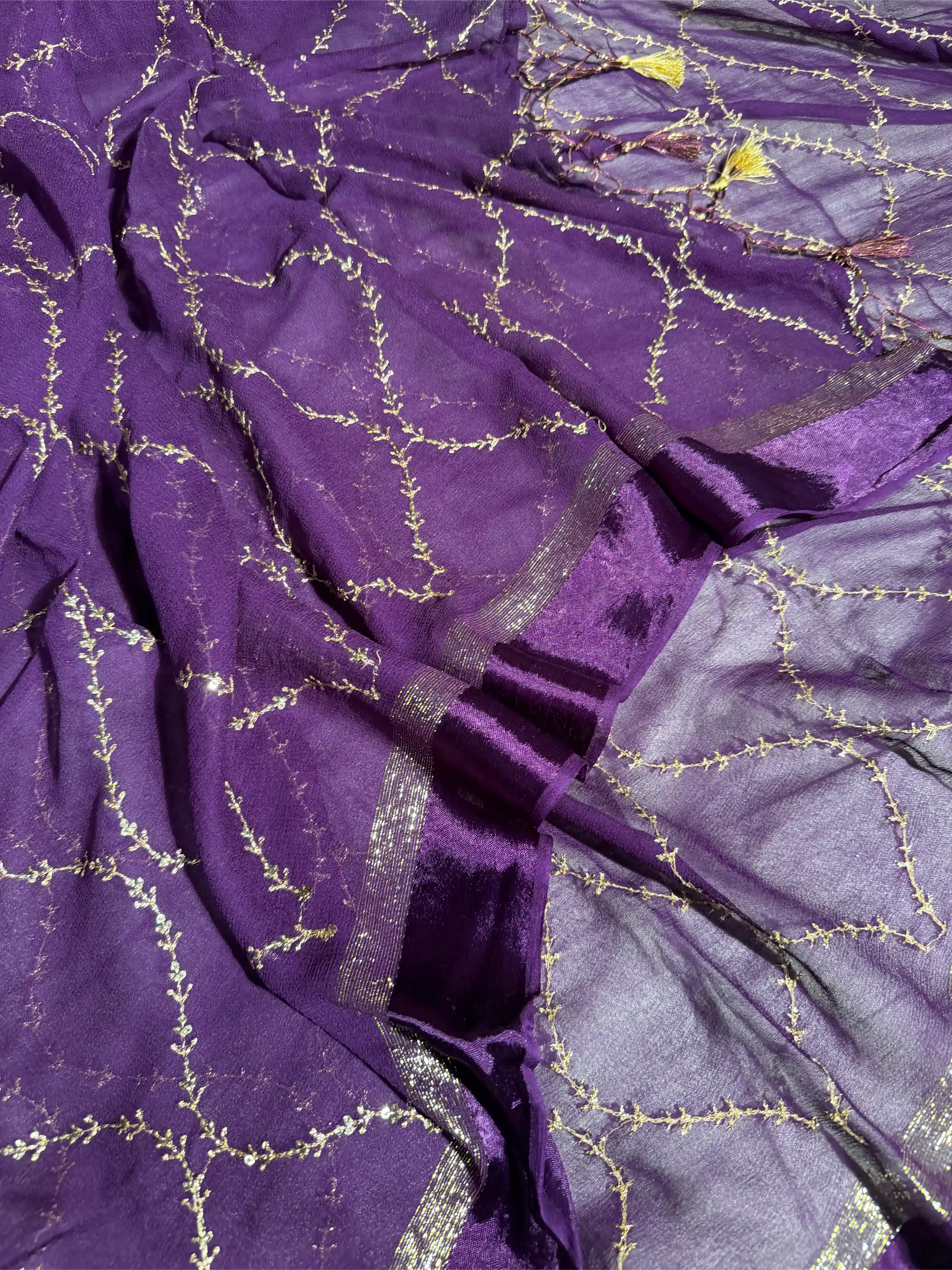 Light Purple Viscose Georgette Silk Thread Embroidered Saree