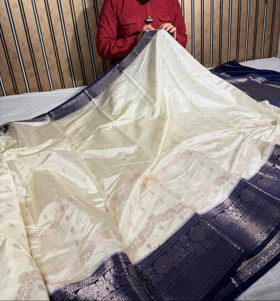 Light Cream Chinia Silk Intricate Weave Banarasi Saree