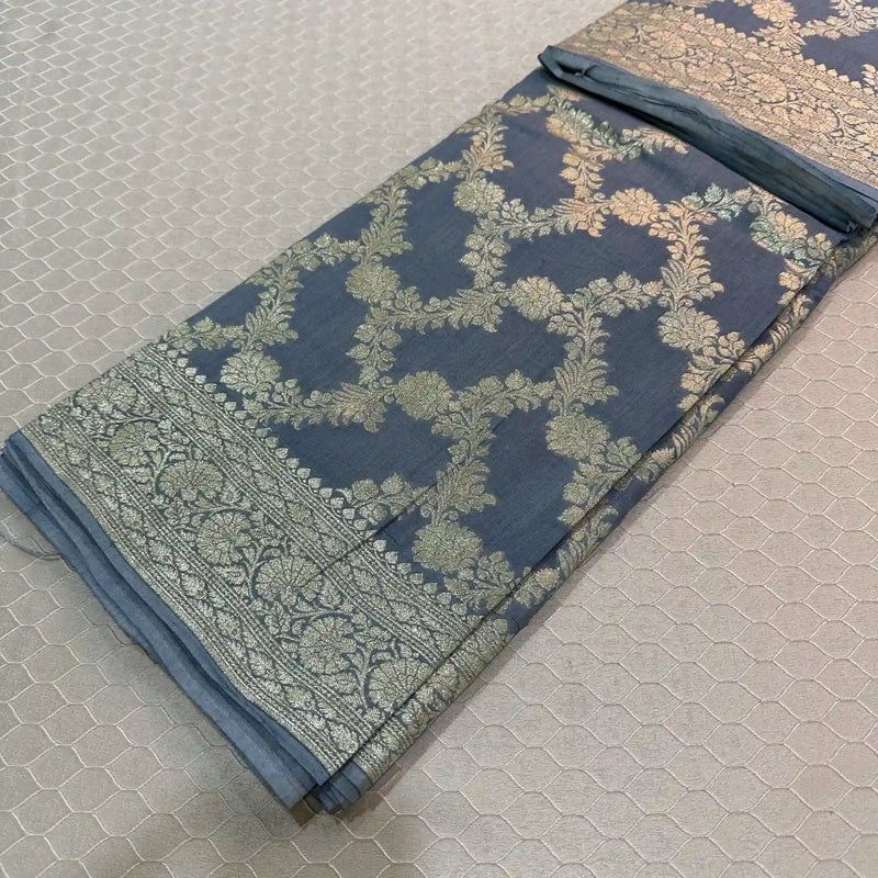 Light Grey Floral Weave Munga Silk Banarasi Saree