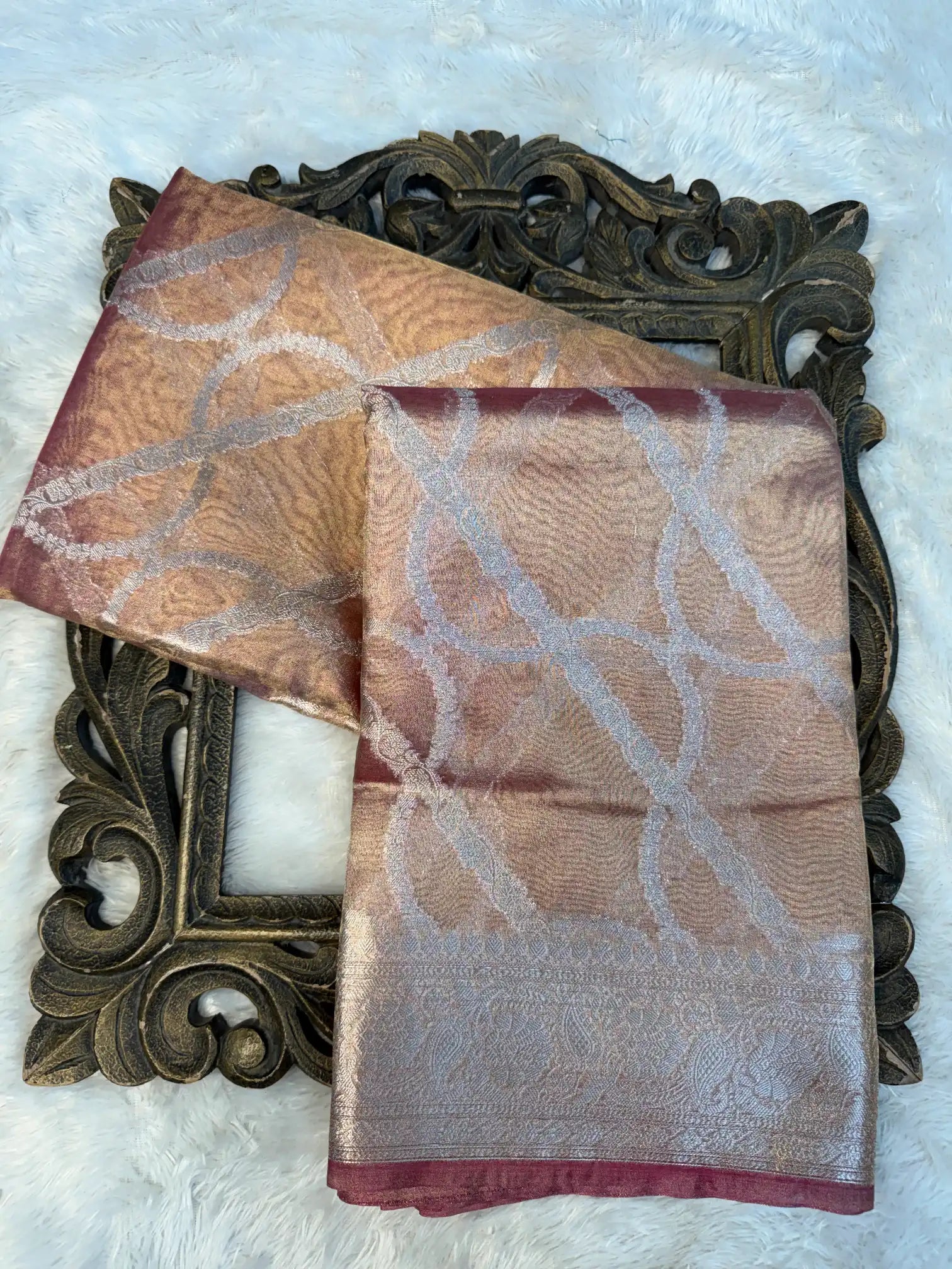 Eccentric Weave Softsilk Traditional Banarasi Saree