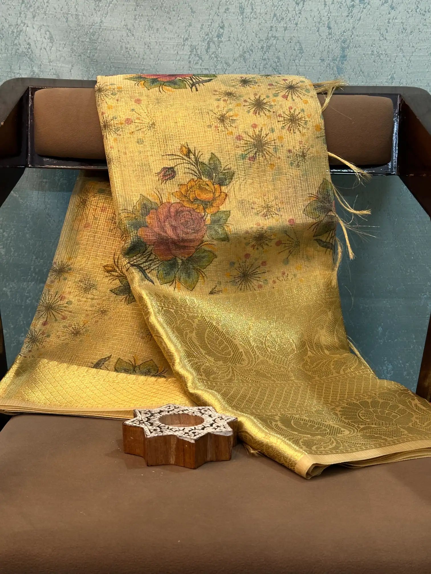 Eccentric Weave Softsilk Traditional Banarasi Saree