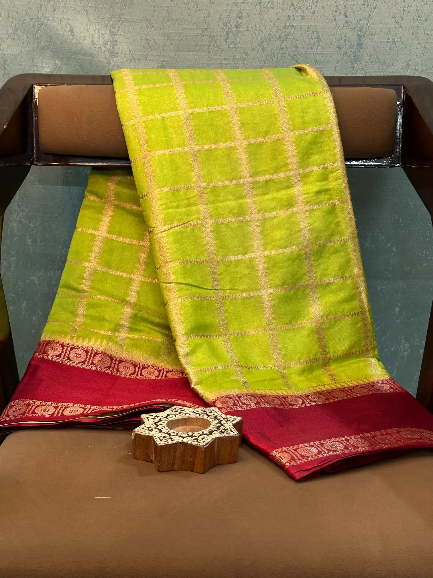 Eccentric Weave Softsilk Traditional Banarasi Saree