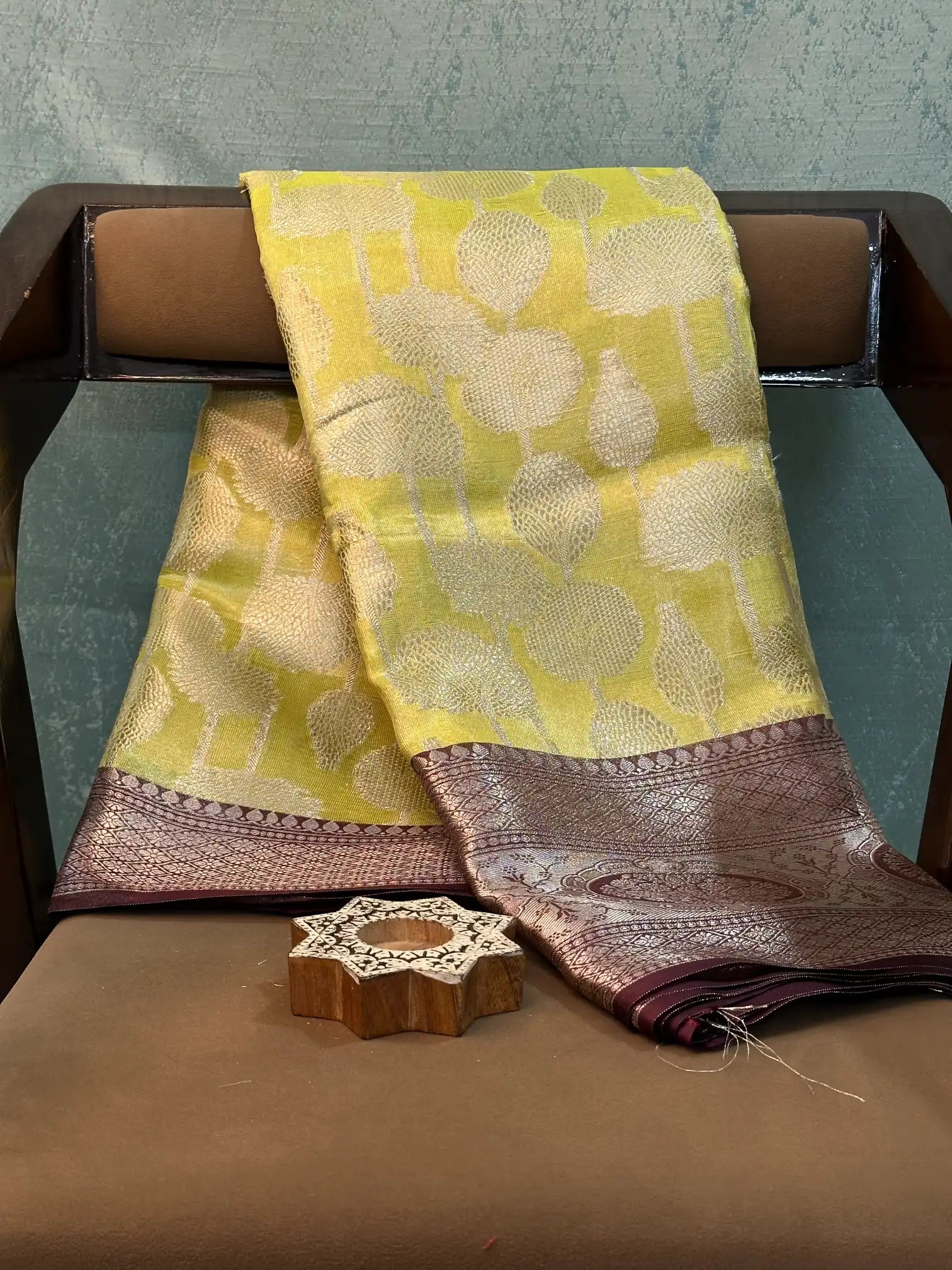 Eccentric Weave Softsilk Traditional Banarasi Saree