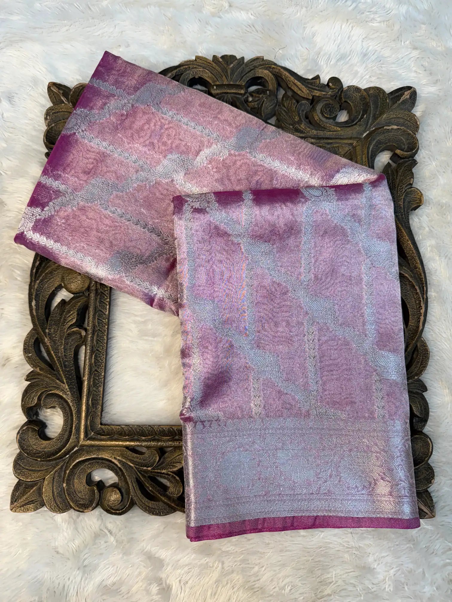 Eccentric Weave Softsilk Traditional Banarasi Saree