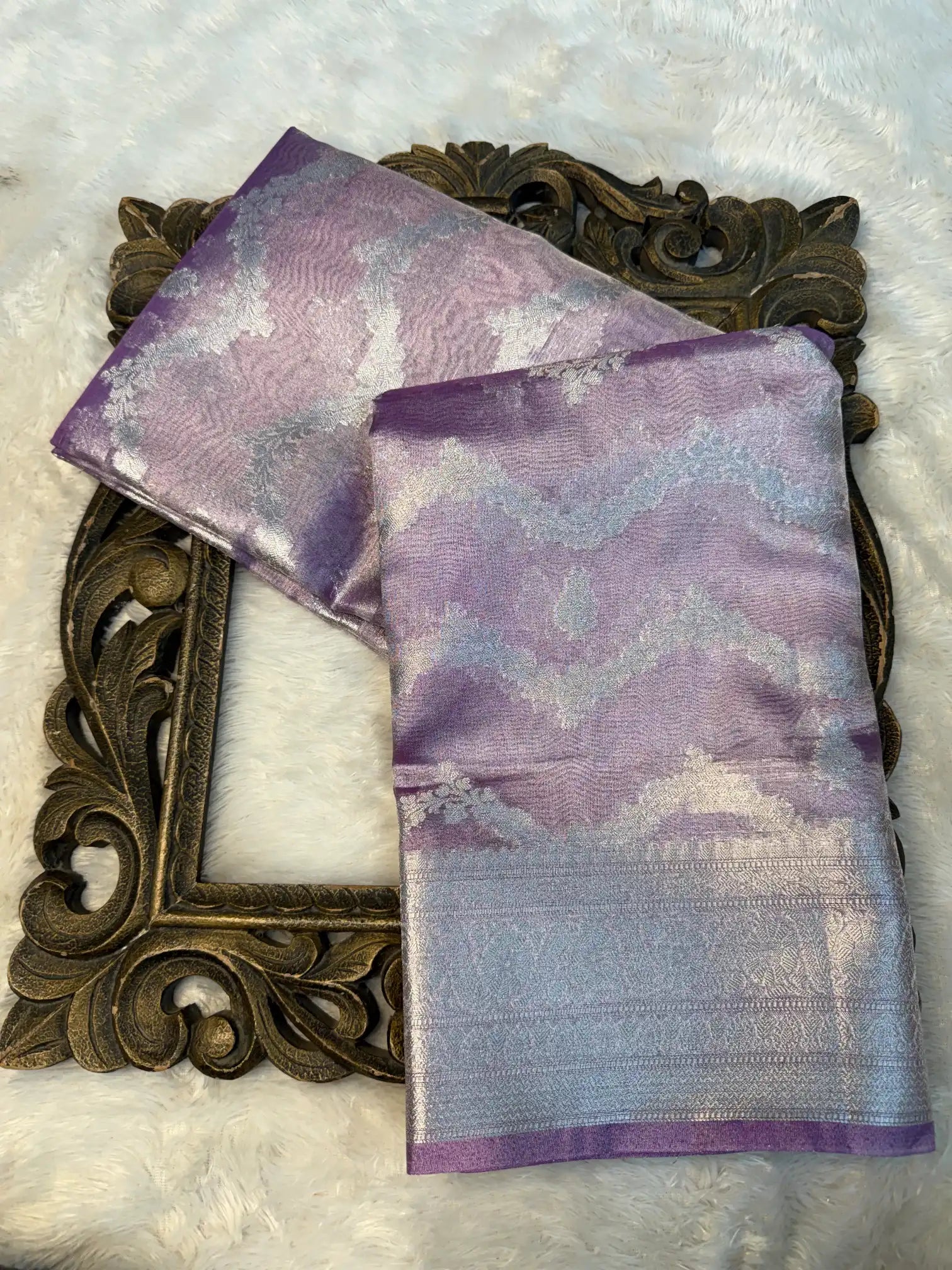 Eccentric Weave Softsilk Traditional Banarasi Saree