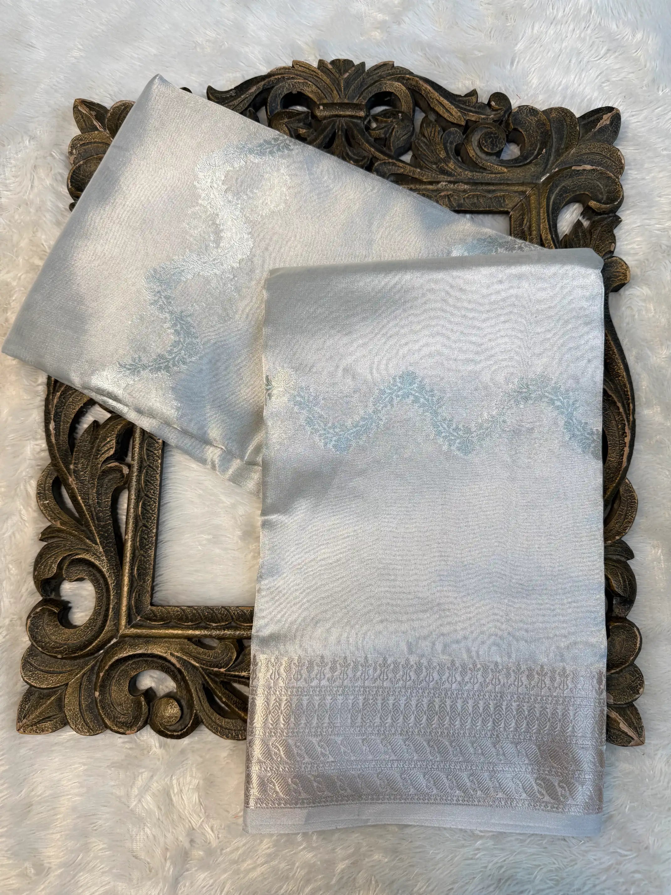 Contemporary Weave Kora Tissue Silk Banarasi Saree