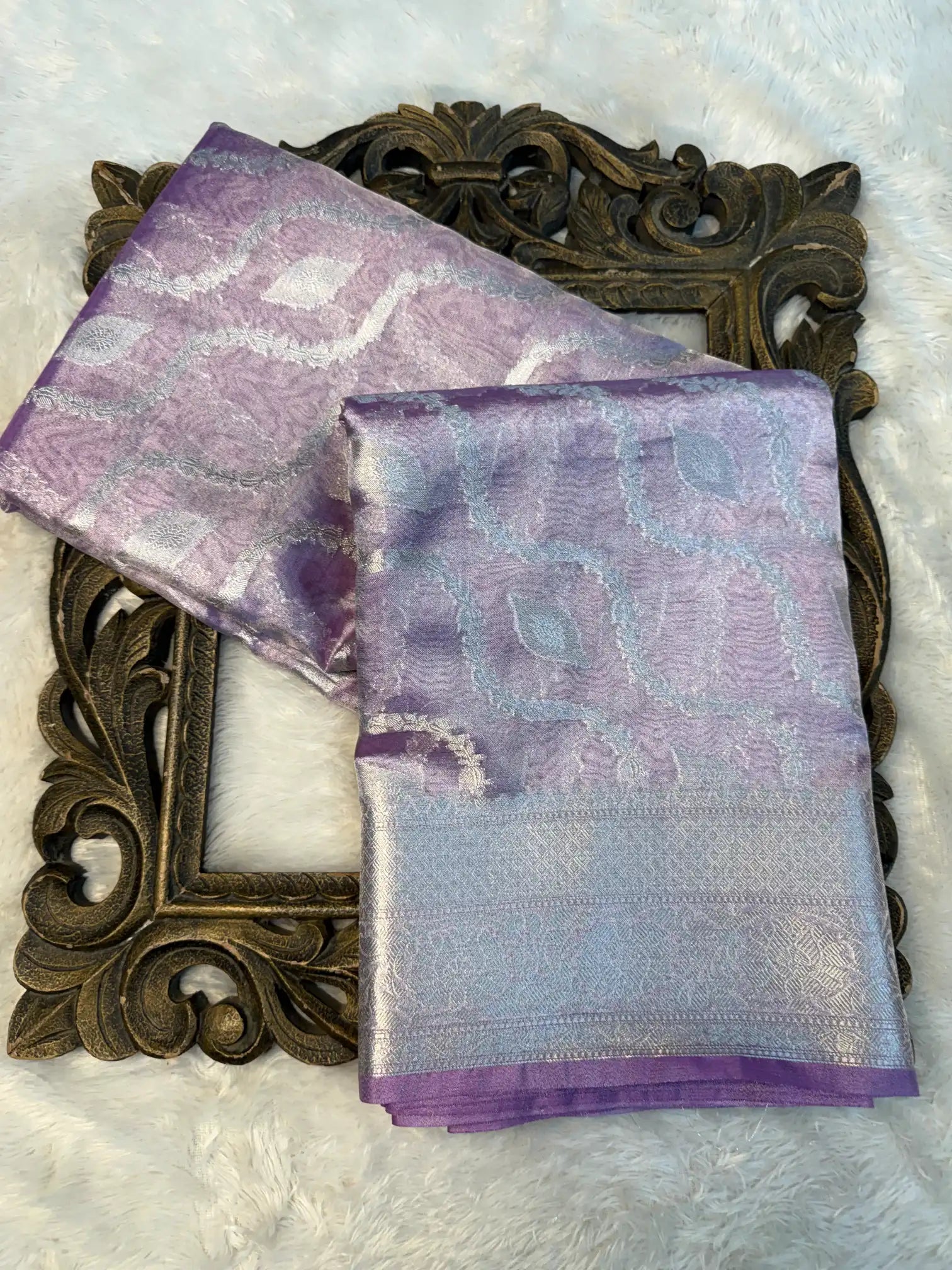 Eccentric Weave Softsilk Traditional Banarasi Saree
