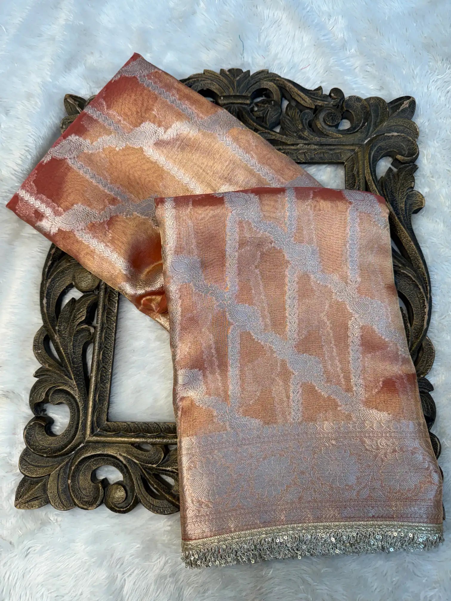 Contemporary Weave Kora Tissue Silk Banarasi Saree