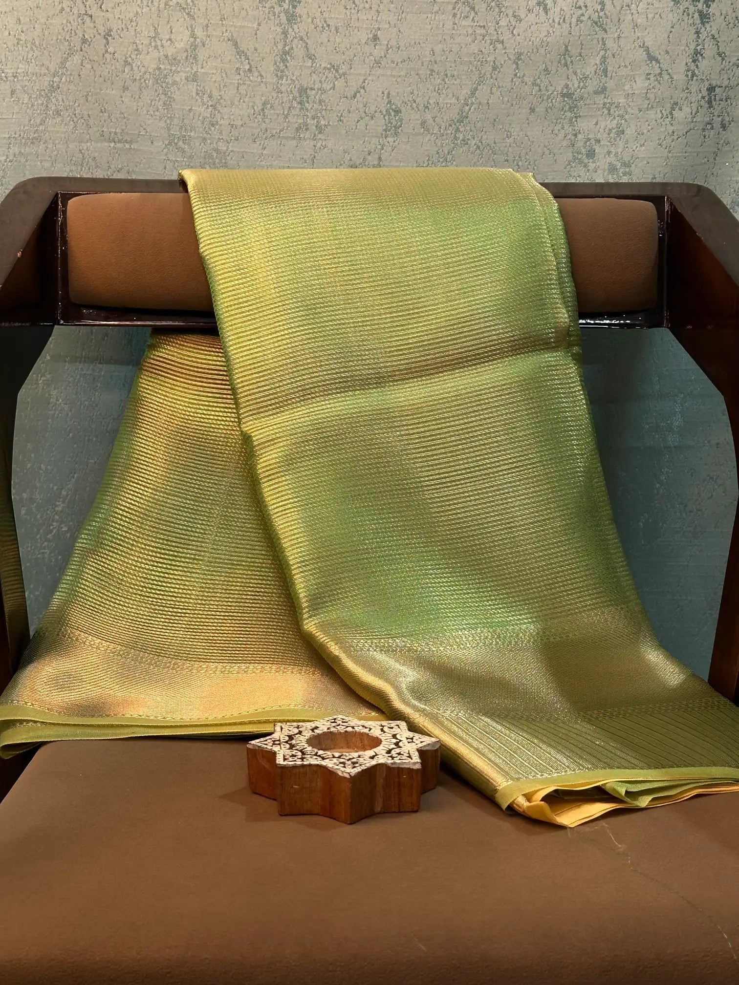 Eccentric Weave Softsilk Traditional Banarasi Saree