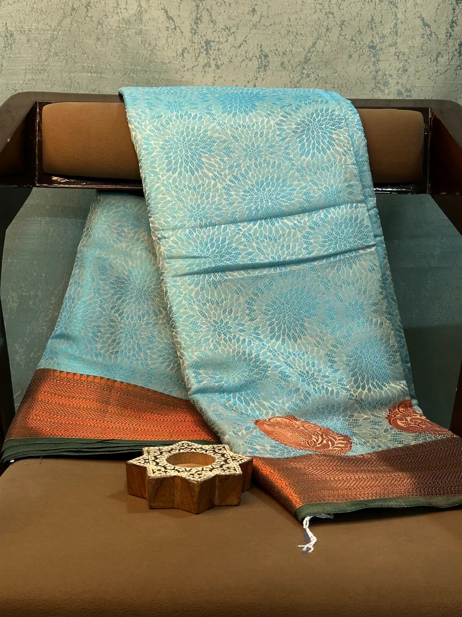 Jacquard Weave Soft Beautiful Banarasi Saree