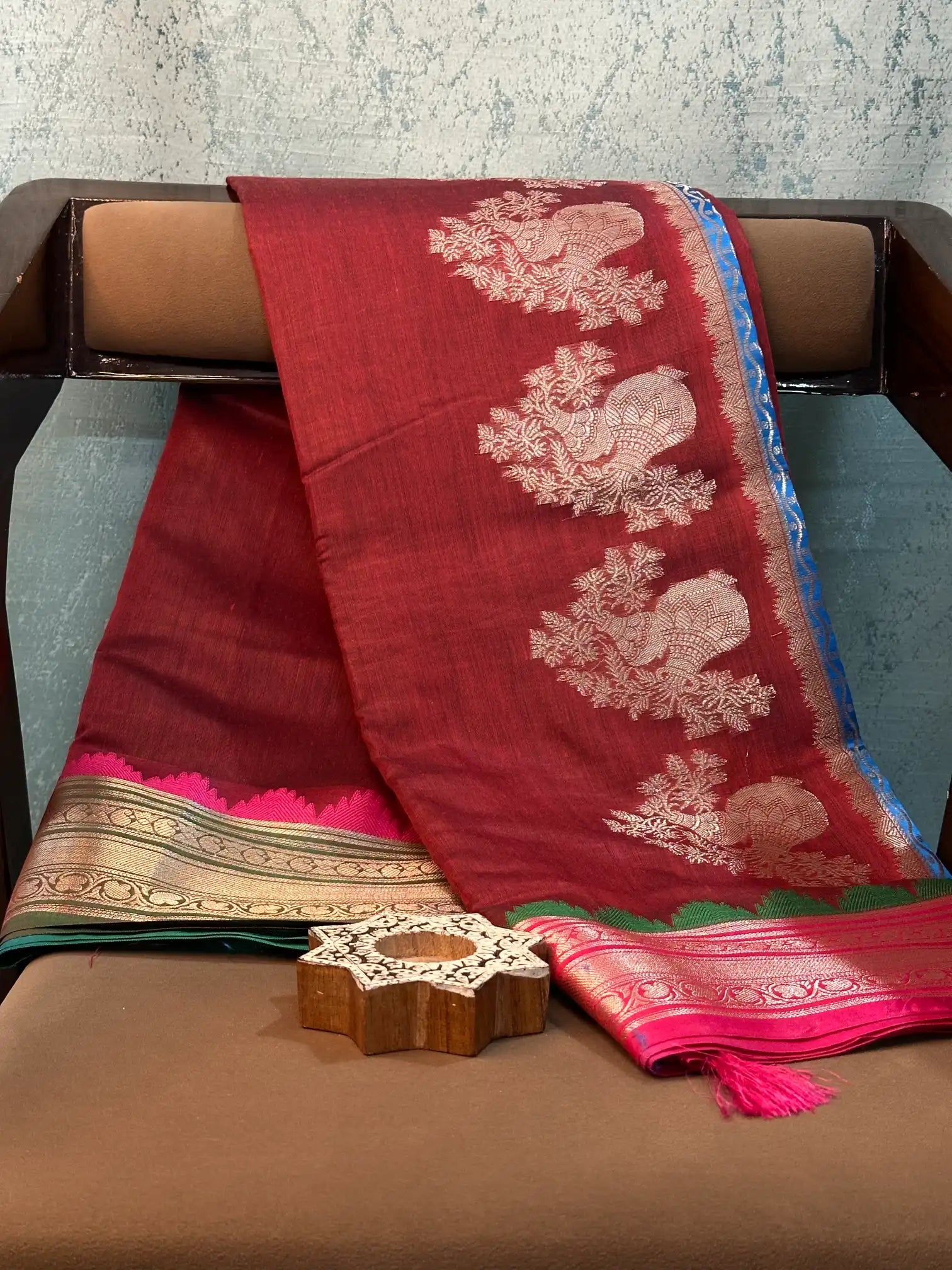 Eccentric Weave Softsilk Traditional Banarasi Saree