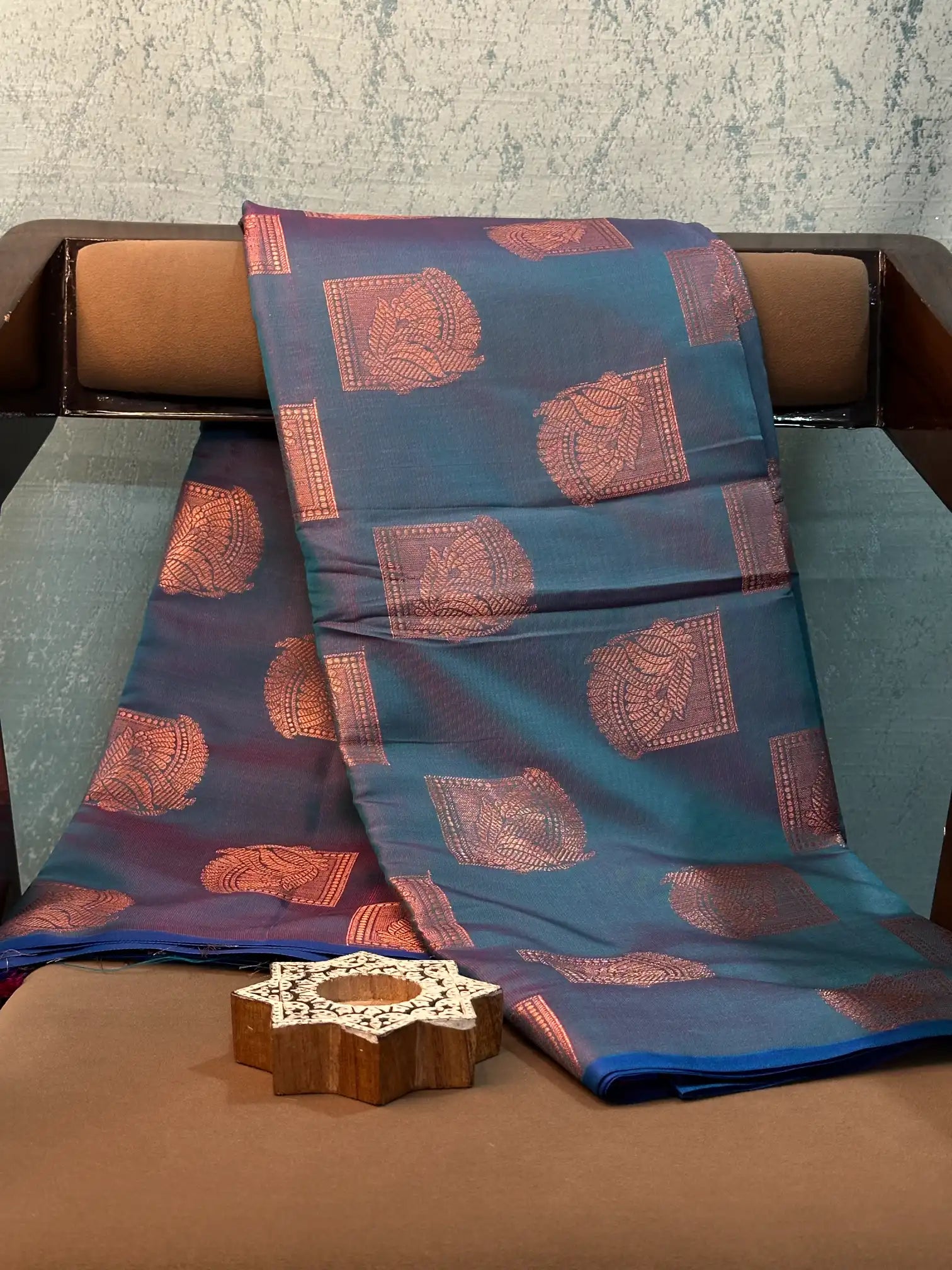 Eccentric Weave Softsilk Traditional Banarasi Saree