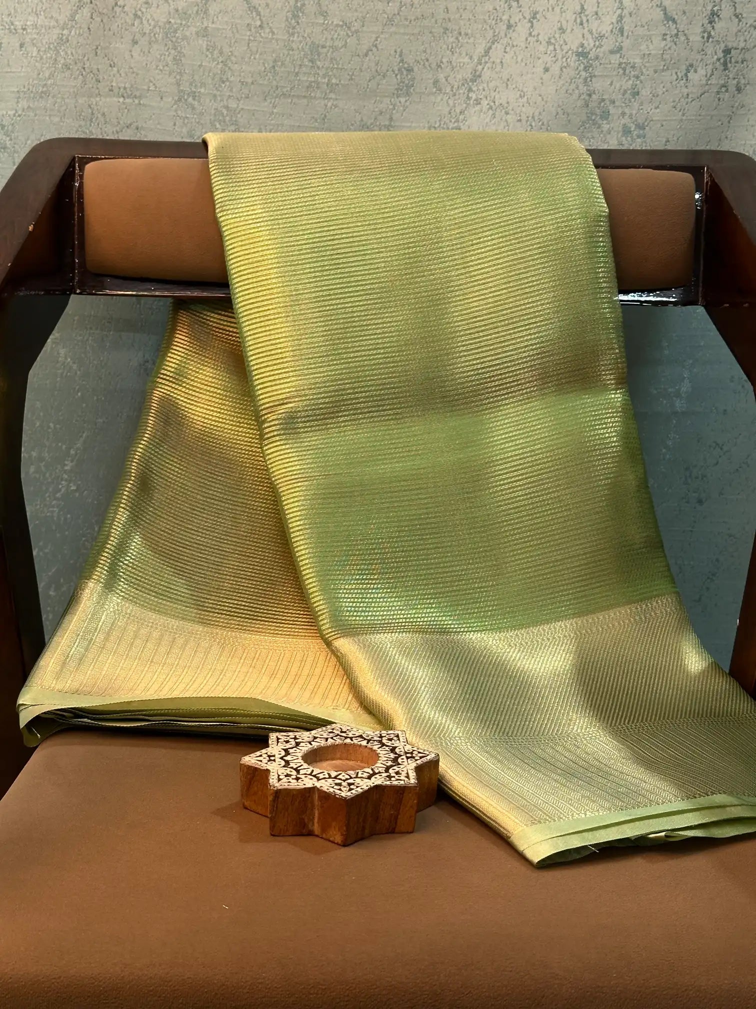 Eccentric Weave Softsilk Traditional Banarasi Saree
