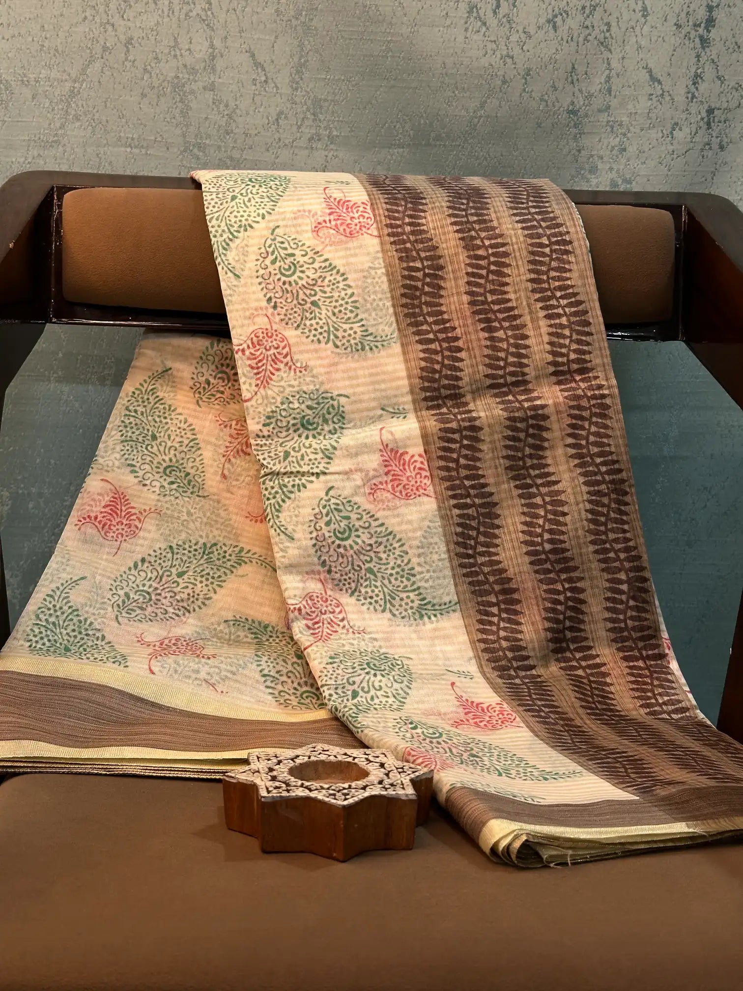 Eccentric Weave Softsilk Traditional Banarasi Saree