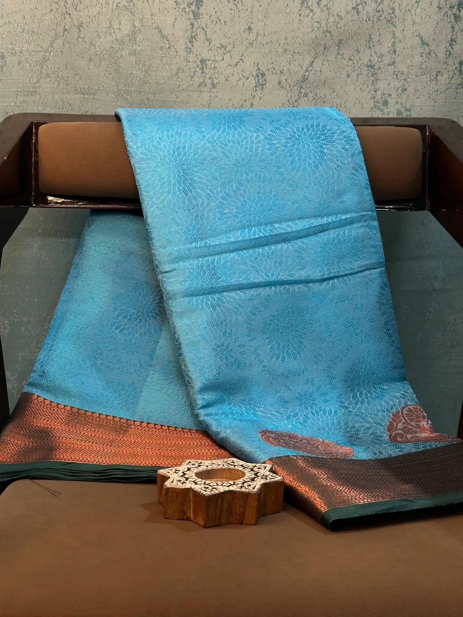 Eccentric Weave Softsilk Traditional Banarasi Saree