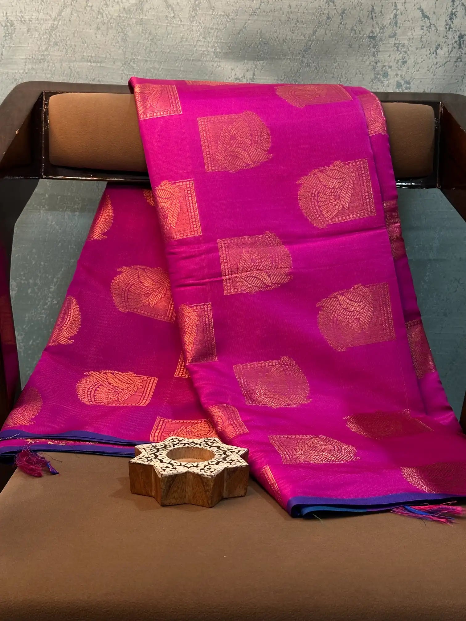 Jacquard Weave Soft Beautiful Banarasi Saree