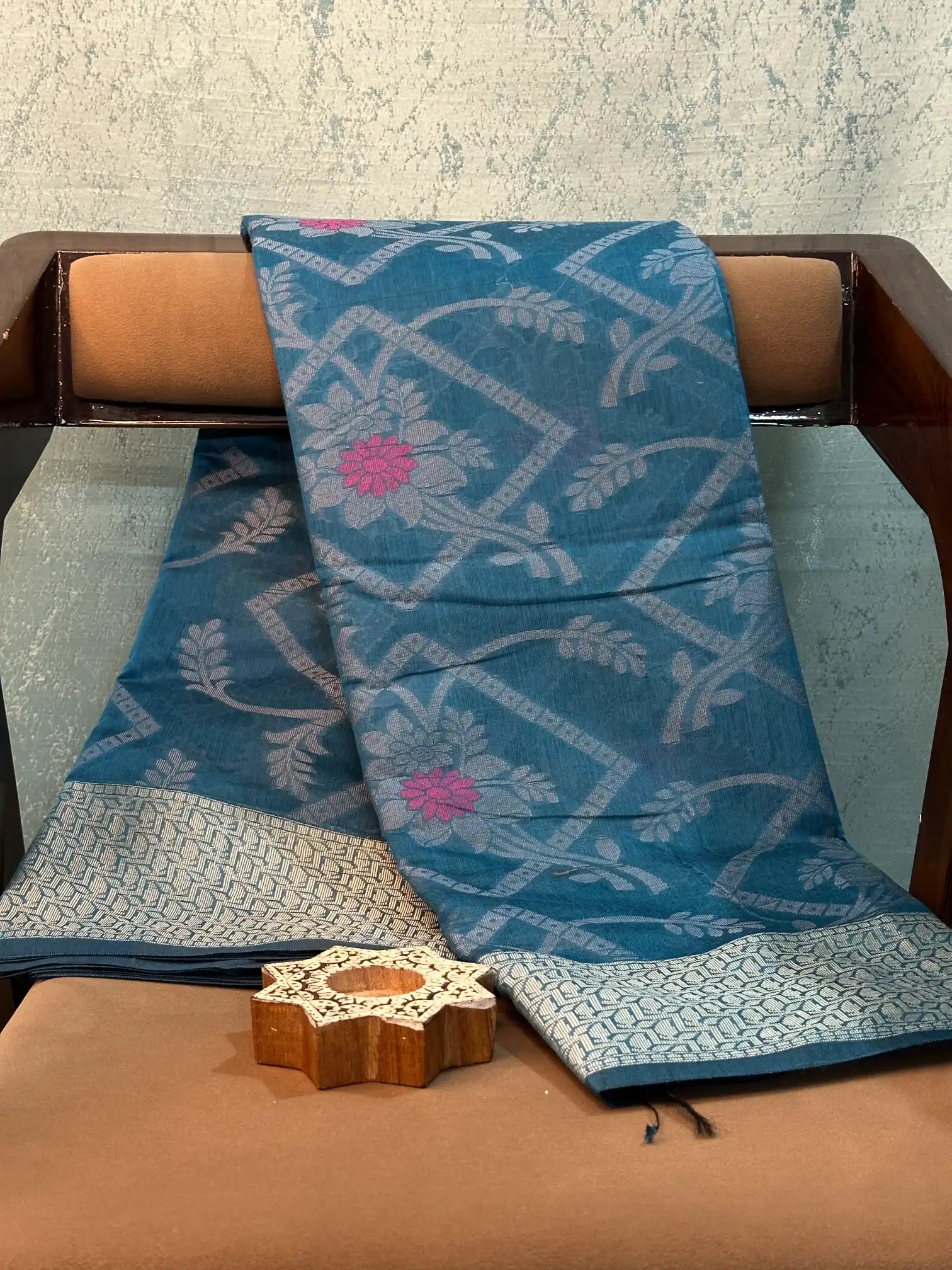 Eccentric Weave Softsilk Traditional Banarasi Saree
