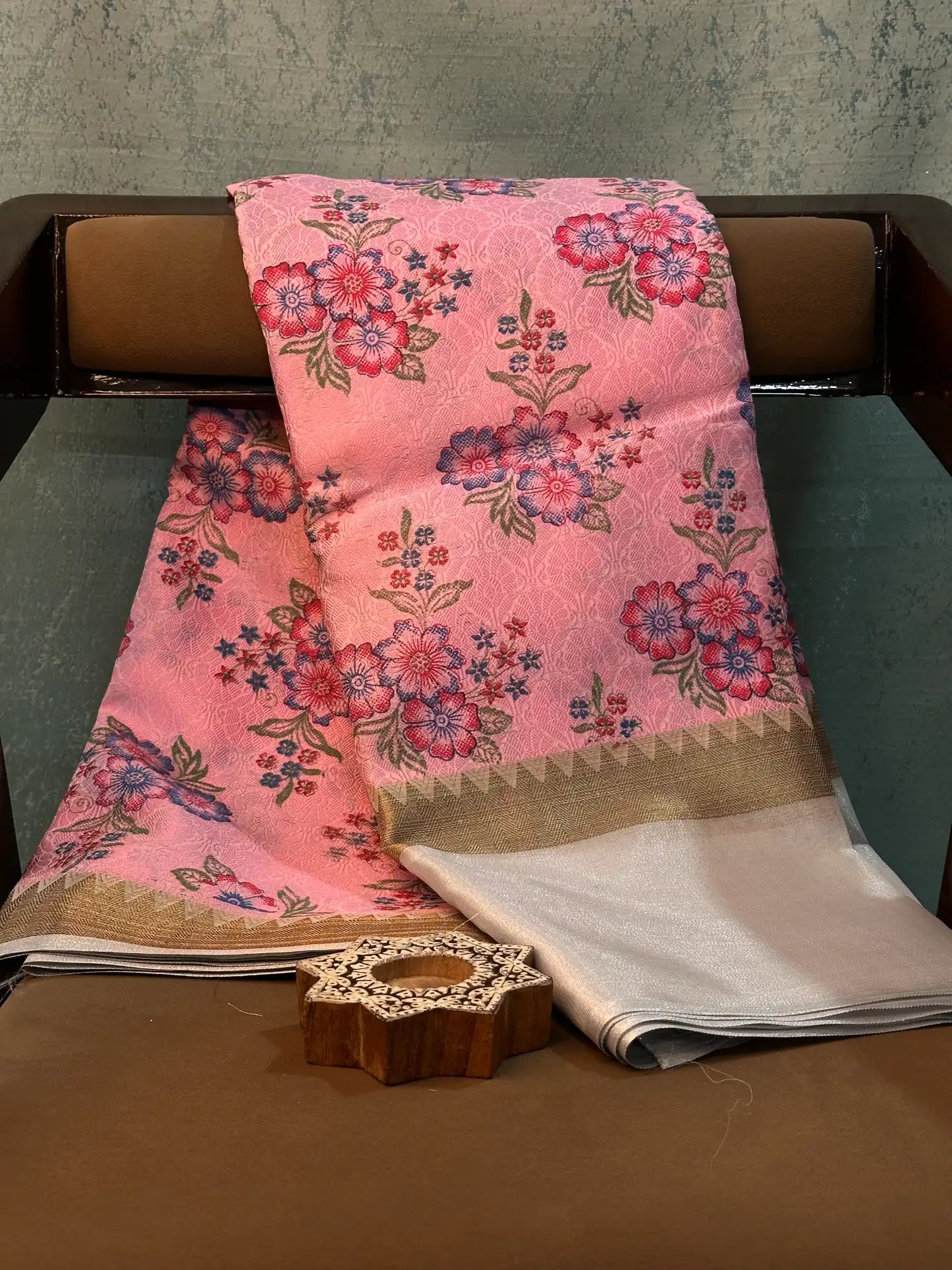 Jacquard Weave Soft Beautiful Banarasi Saree