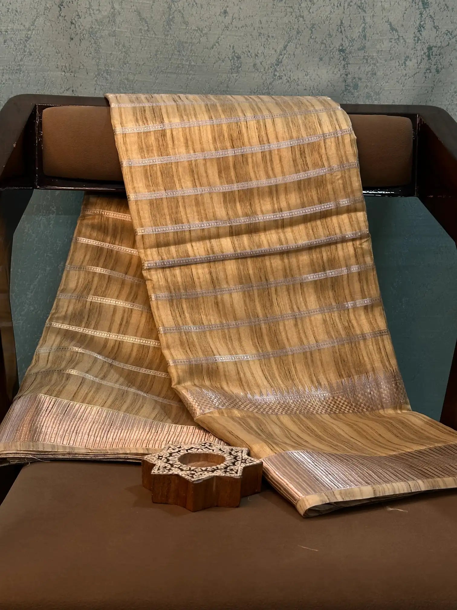 Eccentric Weave Softsilk Traditional Banarasi Saree