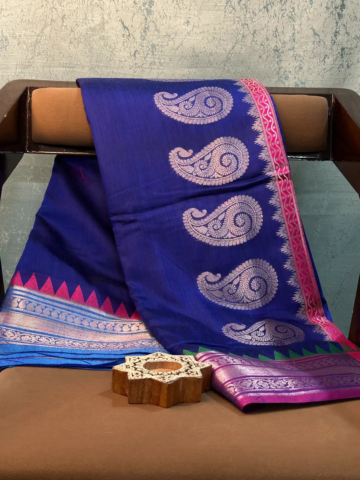Jacquard Weave Soft Beautiful Banarasi Saree