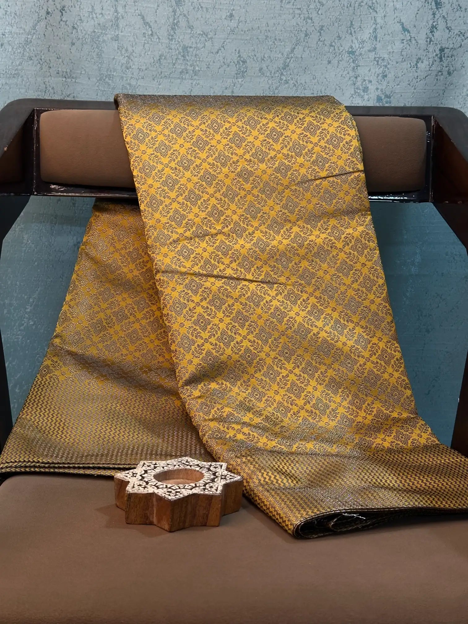 Eccentric Weave Softsilk Traditional Banarasi Saree
