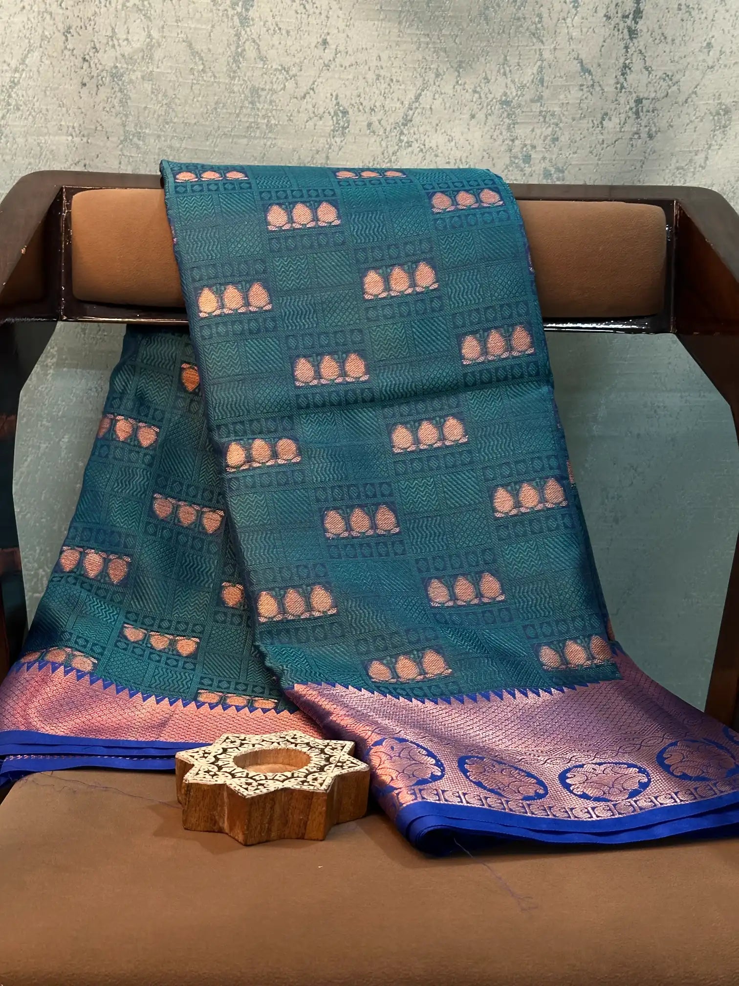Jacquard Weave Soft Beautiful Banarasi Saree