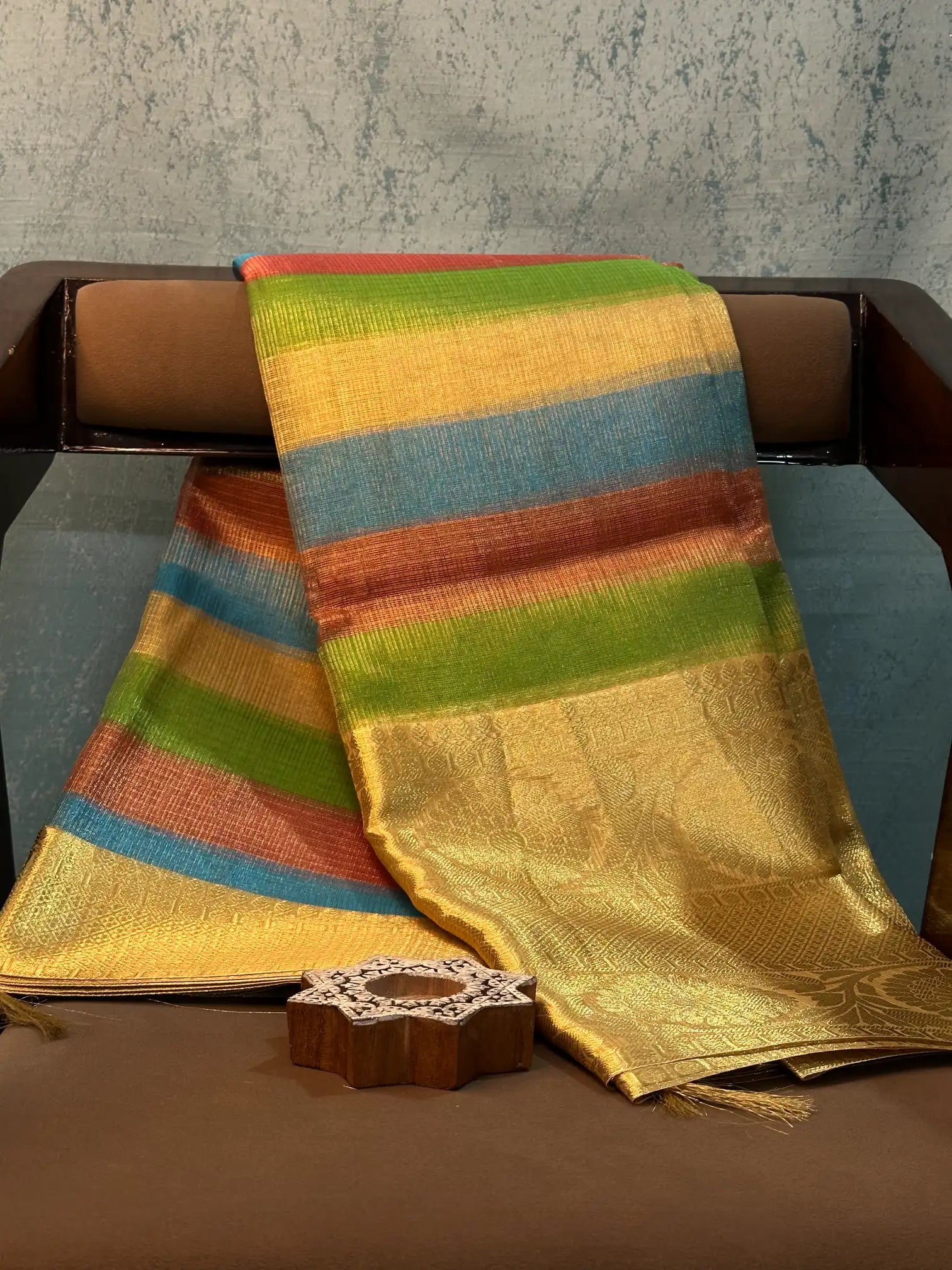 Eccentric Weave Softsilk Traditional Banarasi Saree