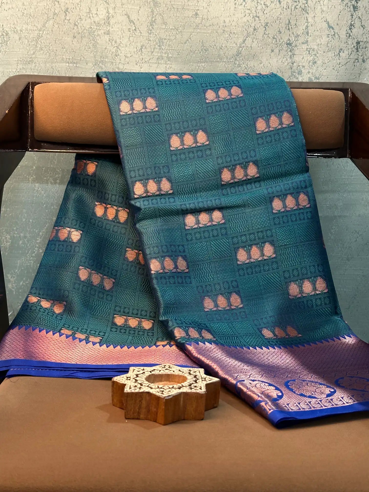 Jacquard Weave Soft Beautiful Banarasi Saree