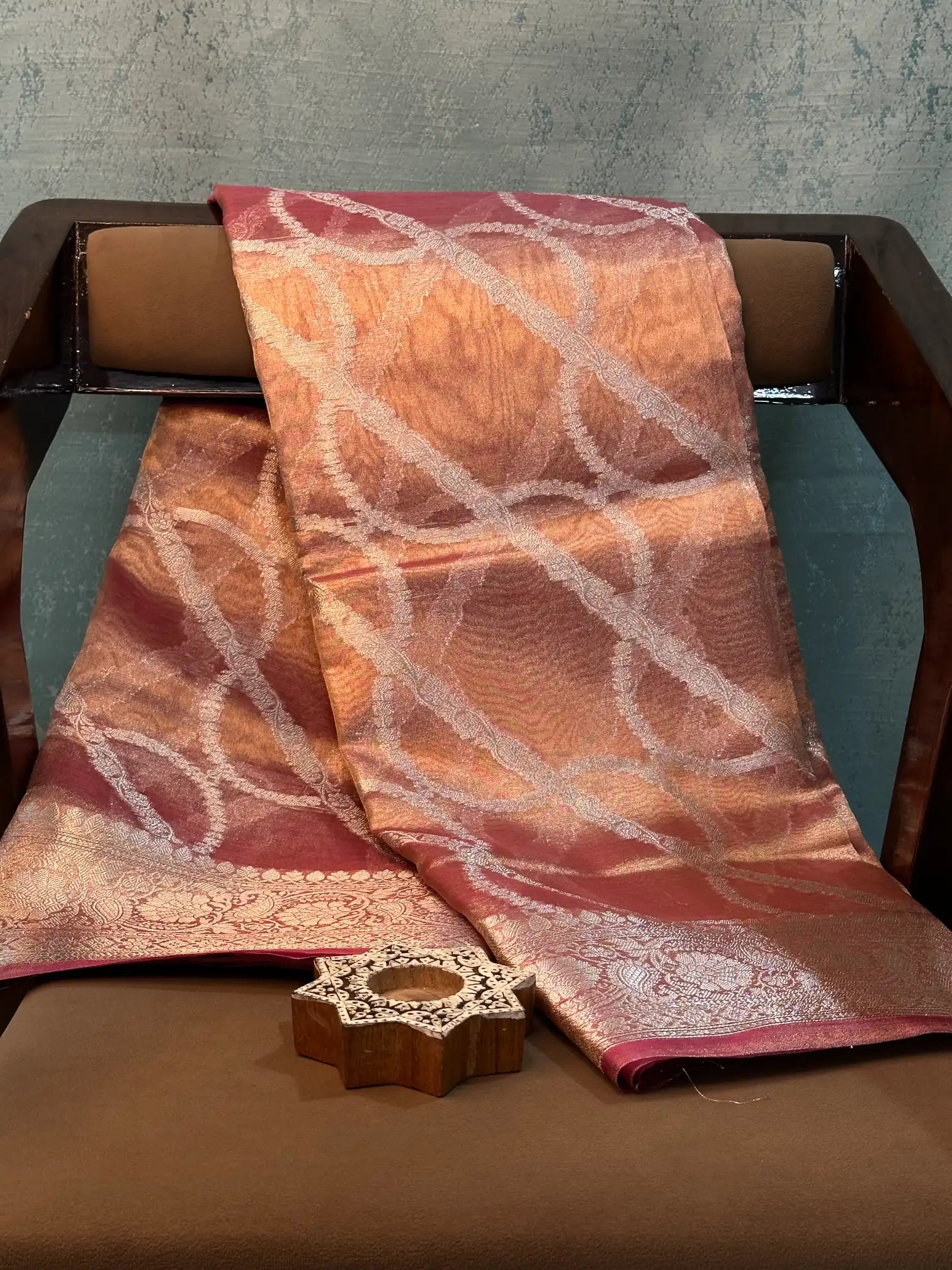 Contemporary Weave Kora Tissue silk Banarasi Saree