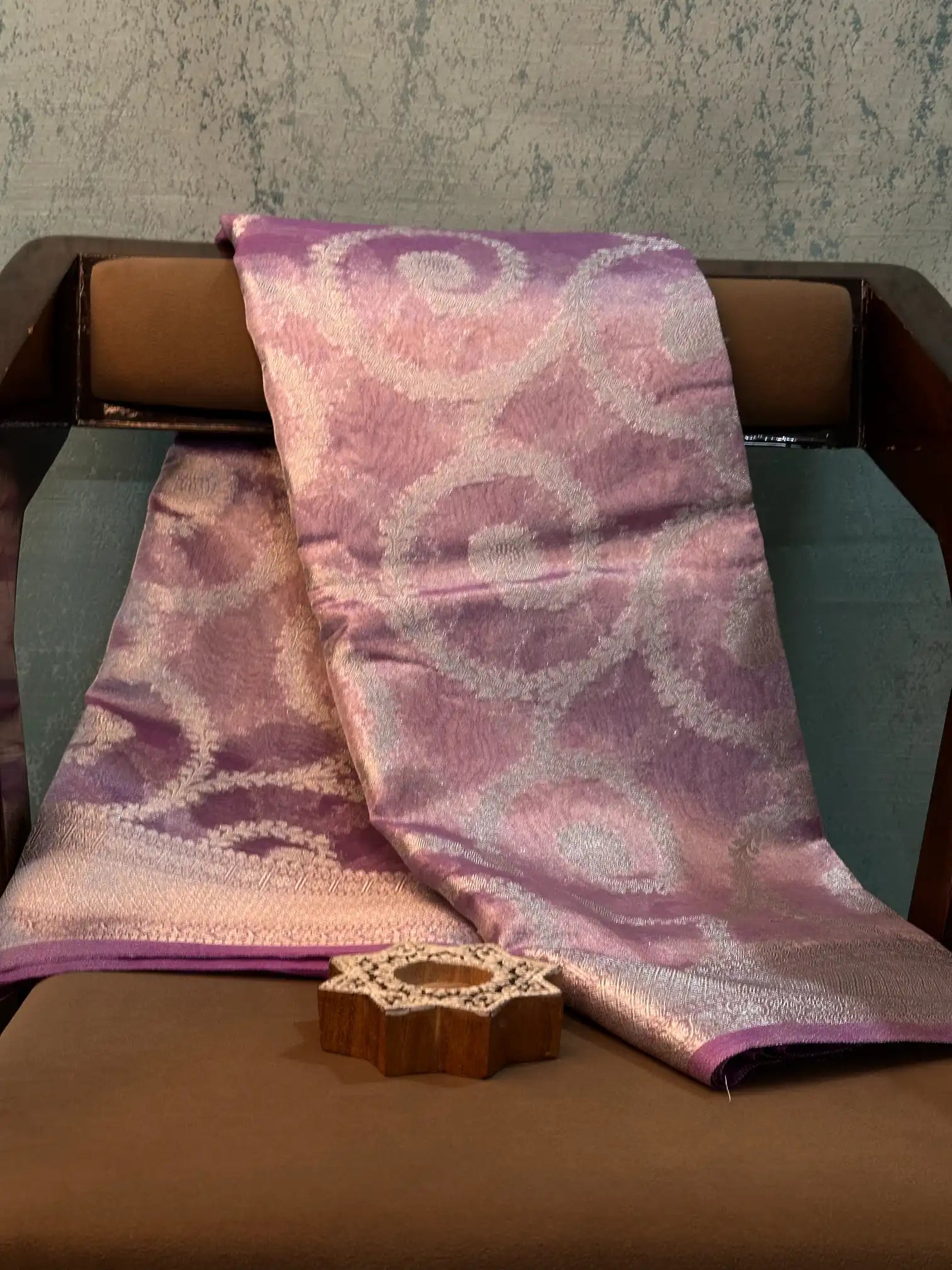 Contemporary Weave Kora Tissue silk Banarasi Saree