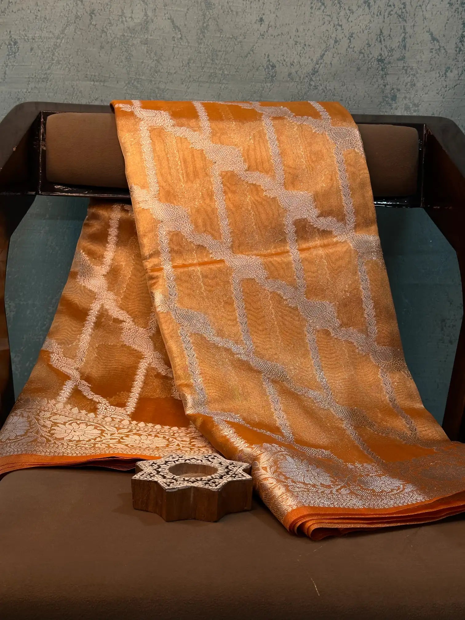 Contemporary Weave Kora Tissue silk Banarasi Saree