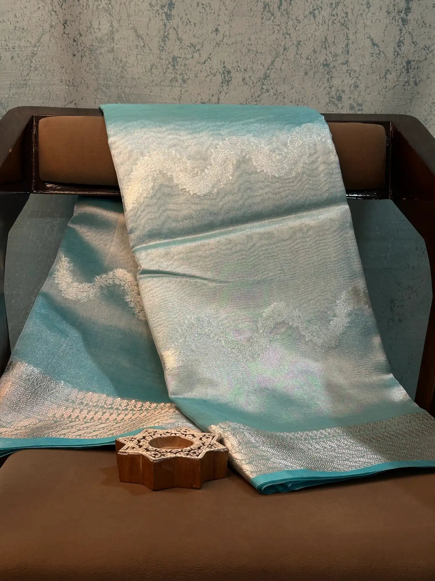 Contemporary Weave Kora Tissue silk Banarasi Saree
