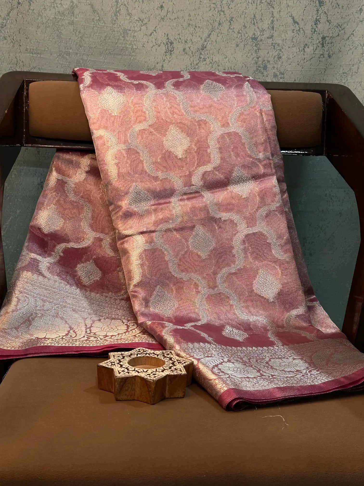 Contemporary Weave Kora Tissue silk Banarasi Saree