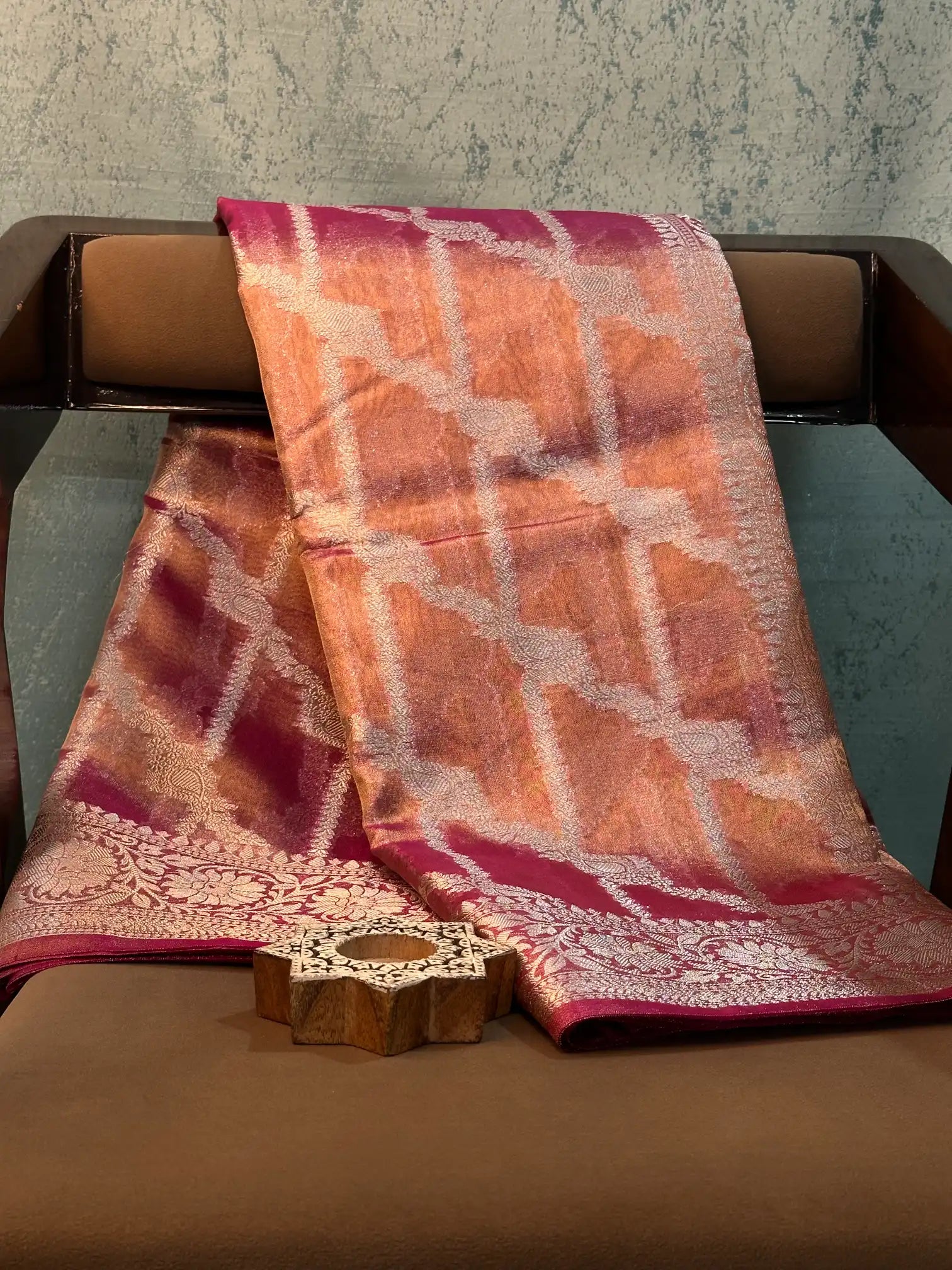 Contemporary Weave Kora Tissue silk Banarasi Saree