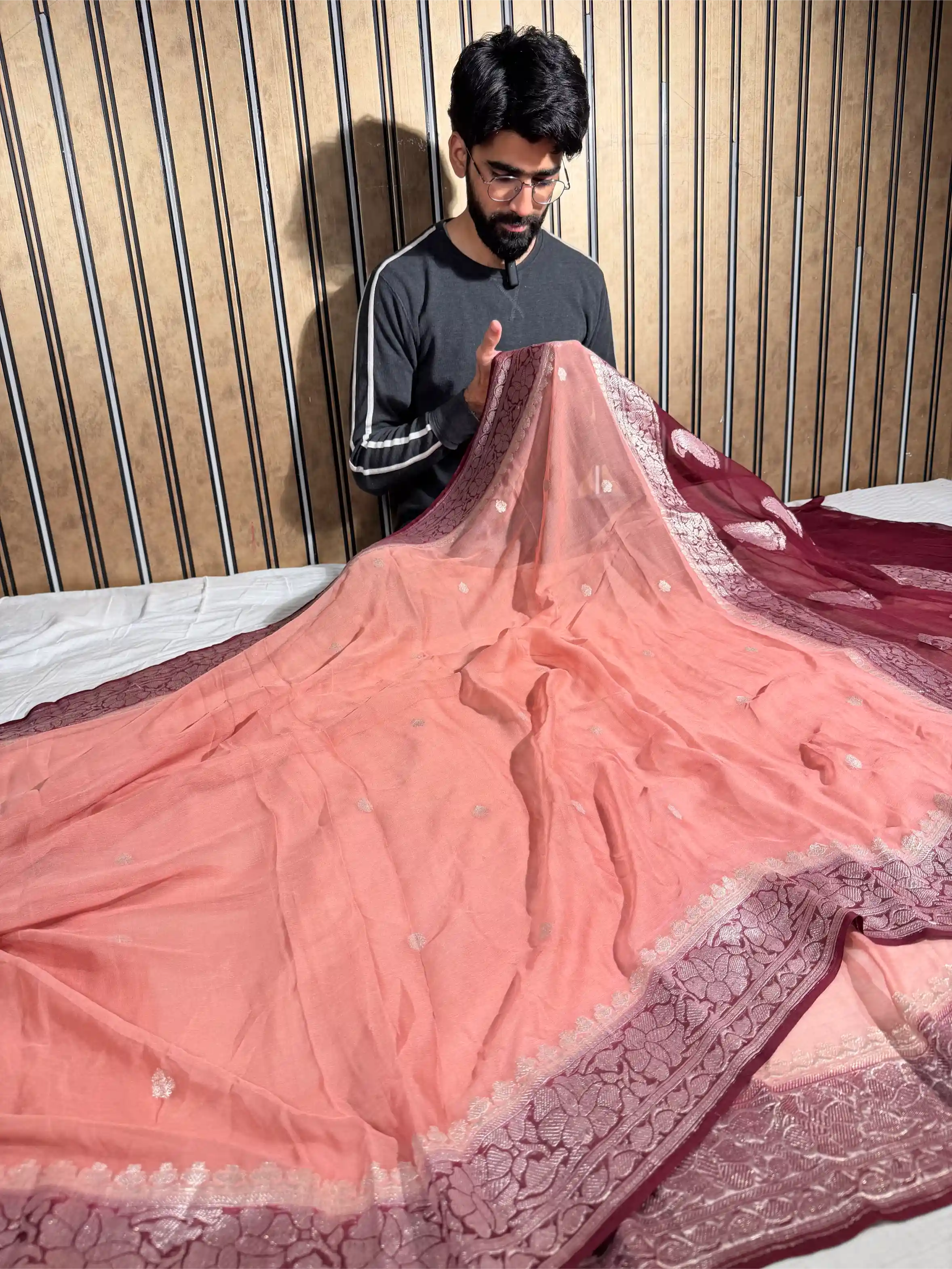 Mauve Peach Pure Khaddi Chiffon Silk Handwoven Banarasi Saree