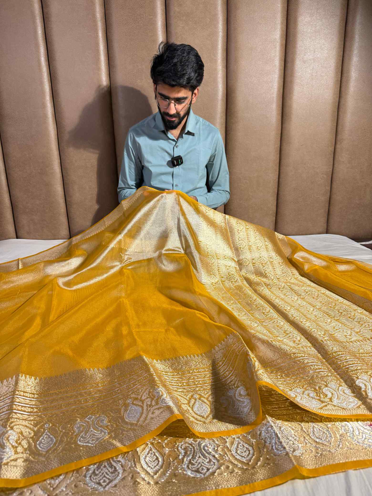 Metallic Lemon Yellow Glass Tissue Silk Banarasi Saree