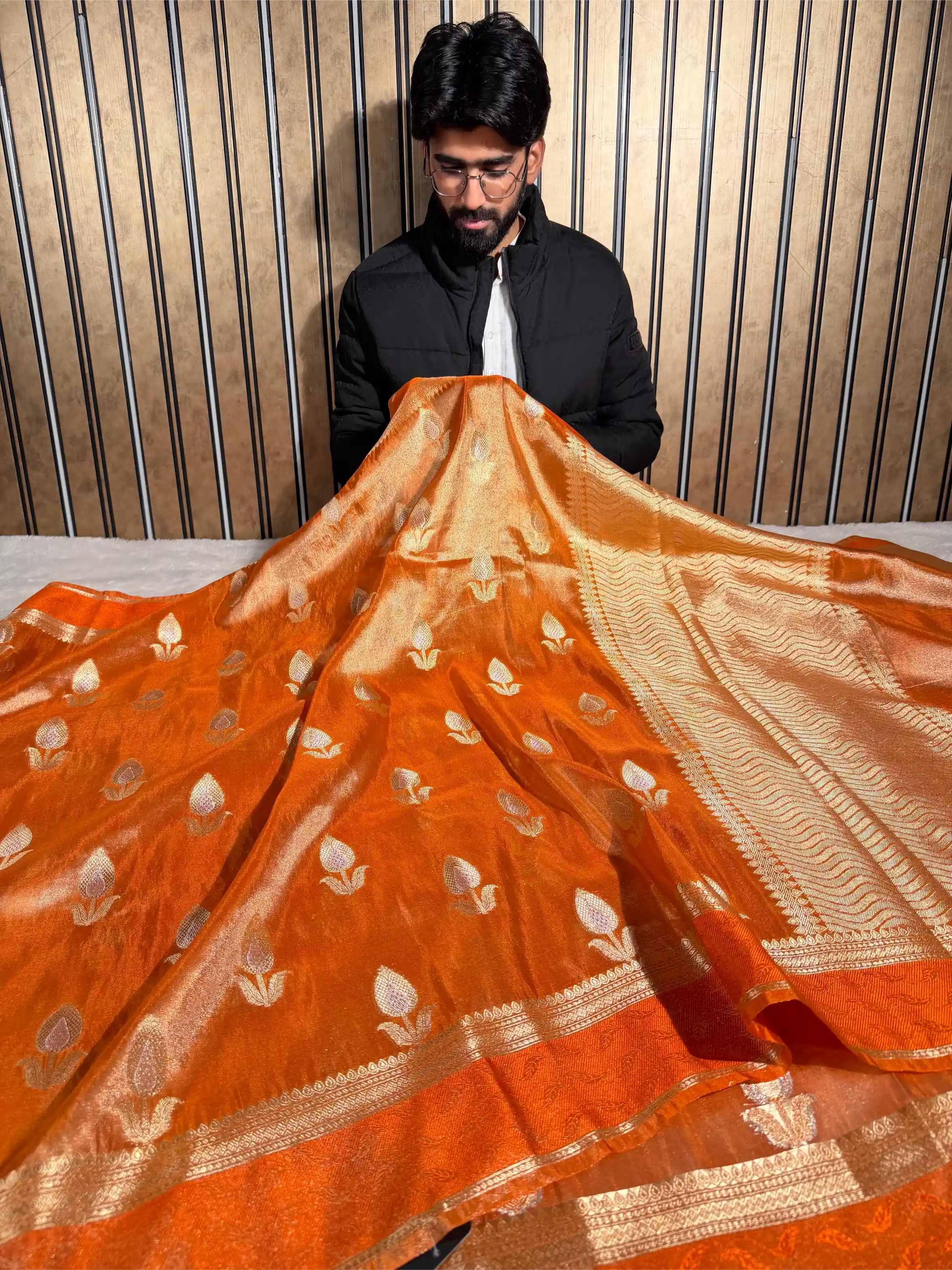 Metallic Orange Breathable Tissue Silk Flower Buta Banarasi Saree
