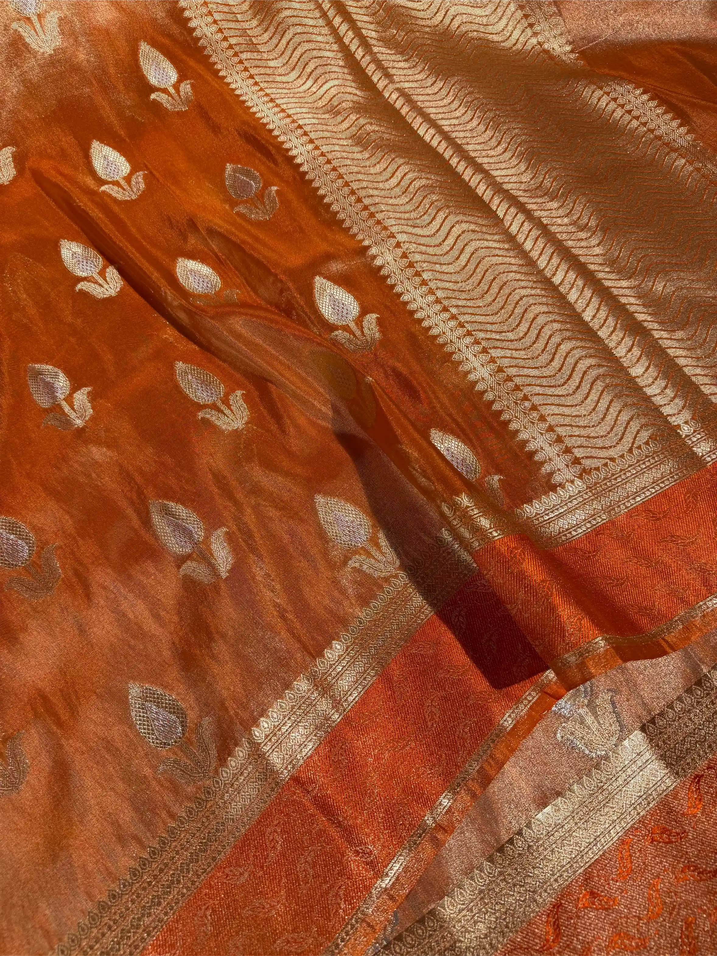 Metallic Orange Breathable Tissue Silk Flower Buta Banarasi Saree