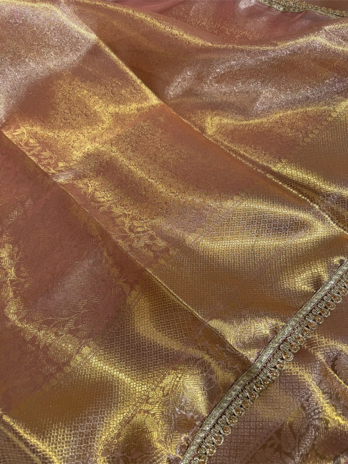 Metallic Peach Glass Tissue Silk Designer Banarasi Saree