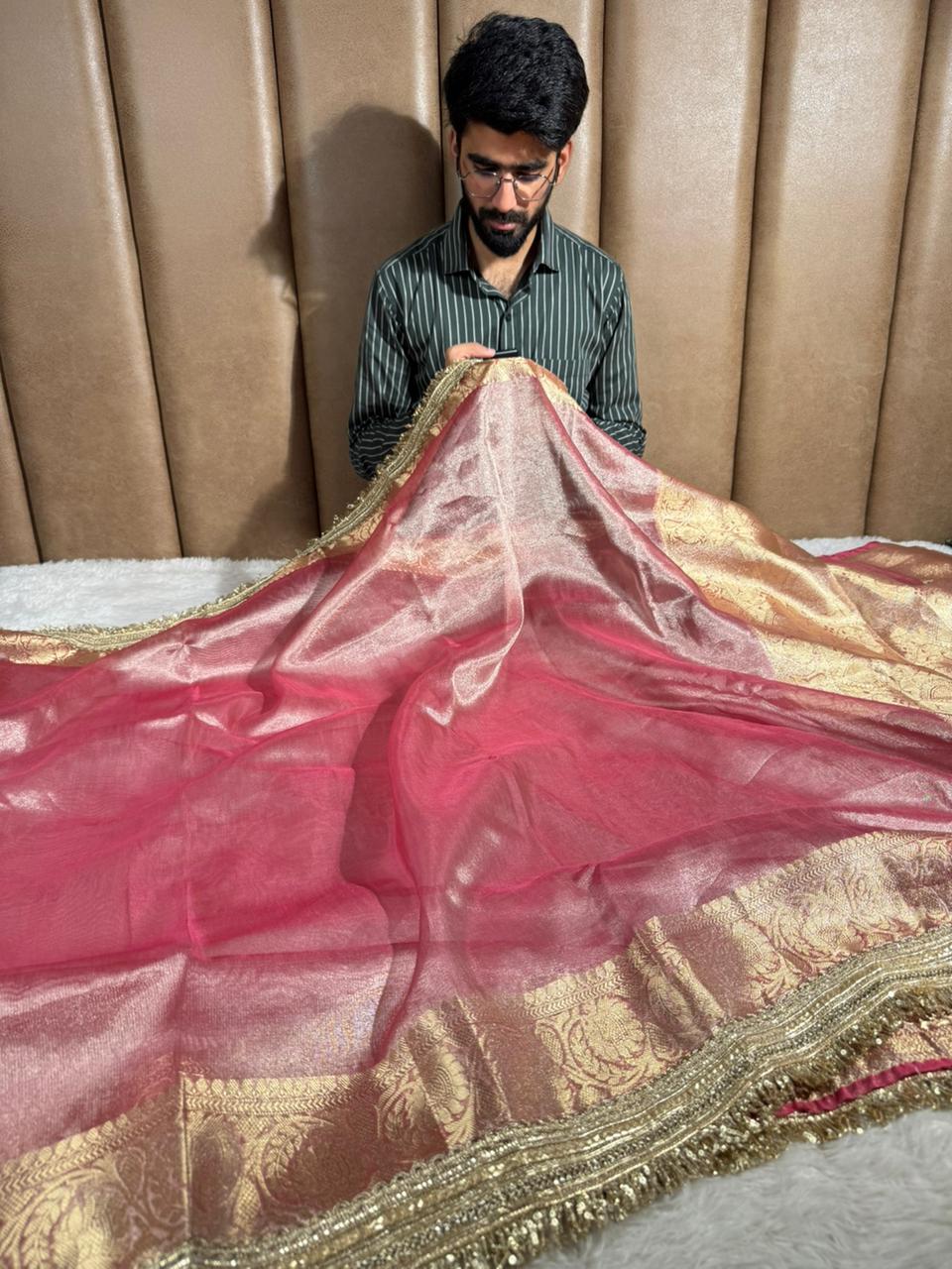 Metallic Pink Tissue Silk Zari Jacquard Lace Work Banarasi Saree