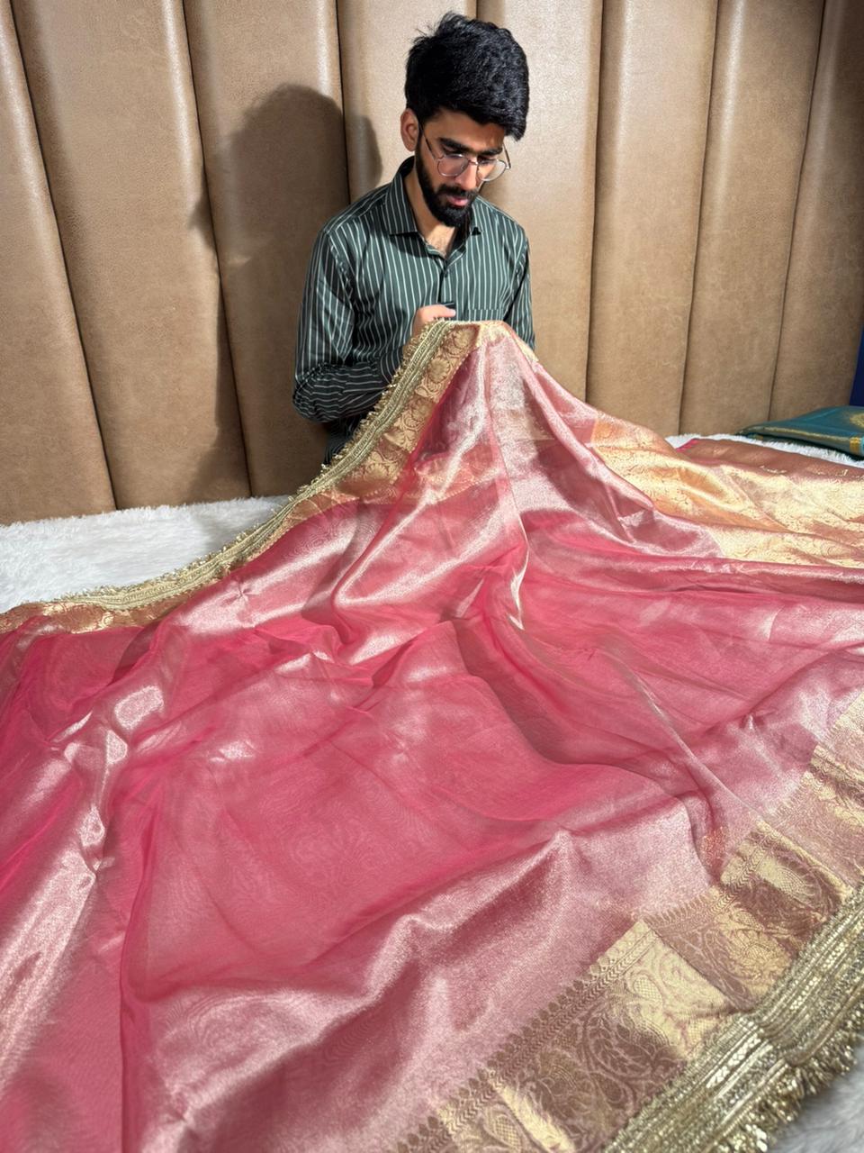 Metallic Pink Tissue Silk Zari Jacquard Lace Work Banarasi Saree