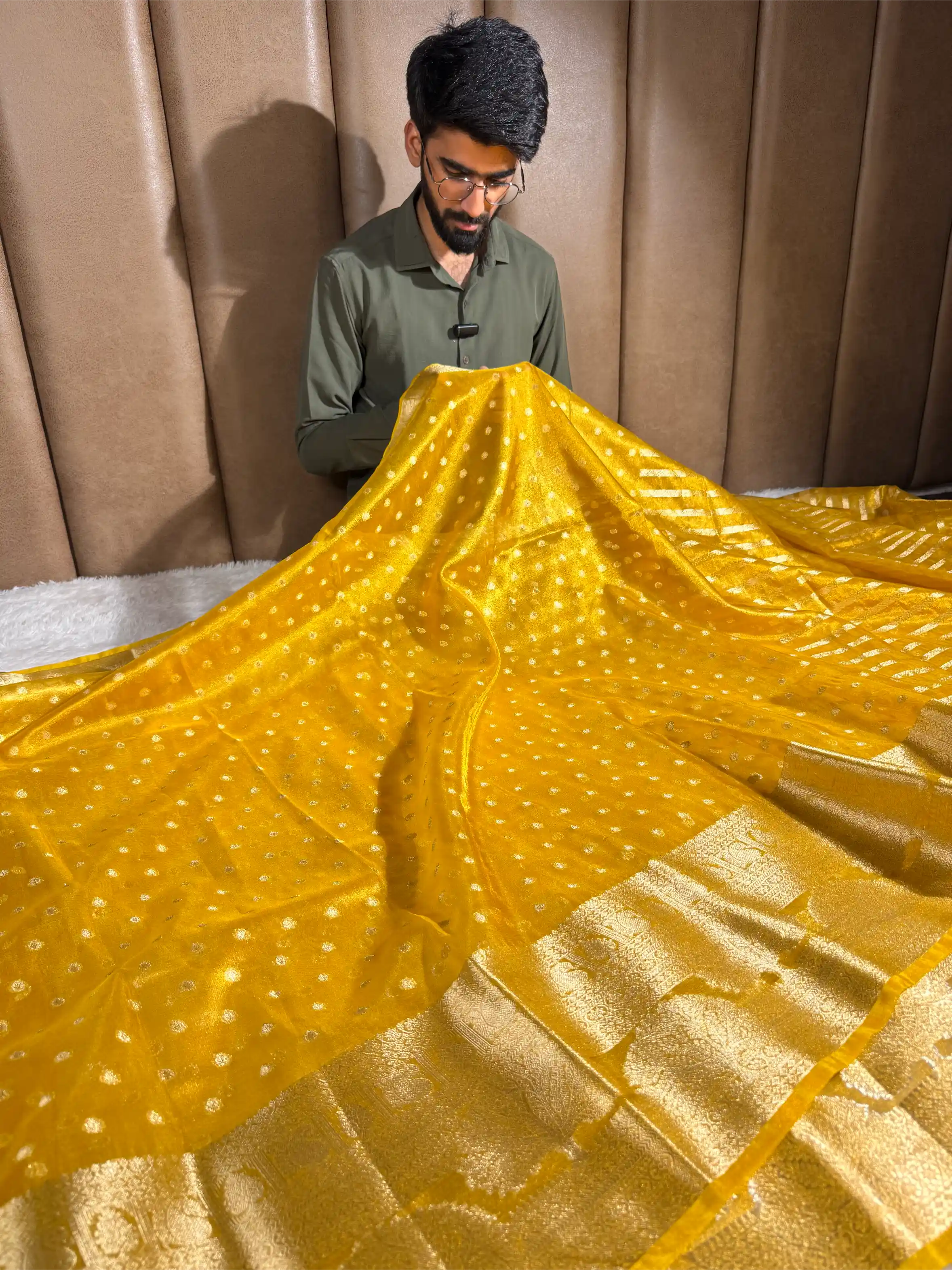 Metallic Yellow Tissue Silk Eccentric Traditional Weave Banarasi Saree 