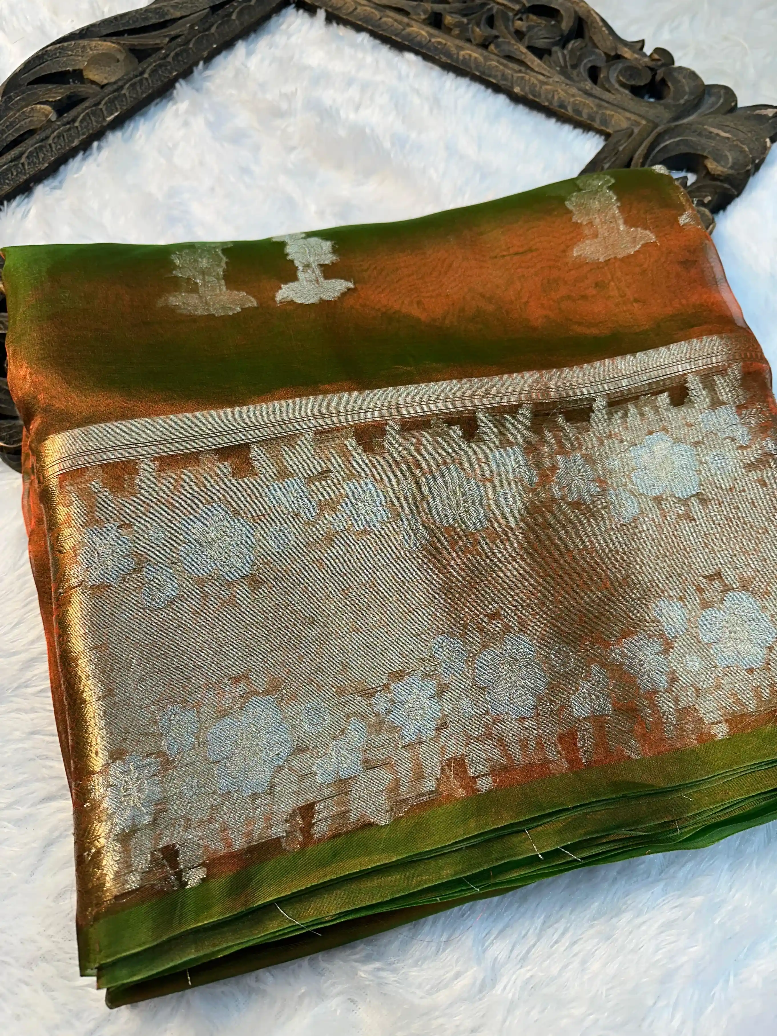 Metallic Green Pure Tissue Silk Traditional Banarasi Saree