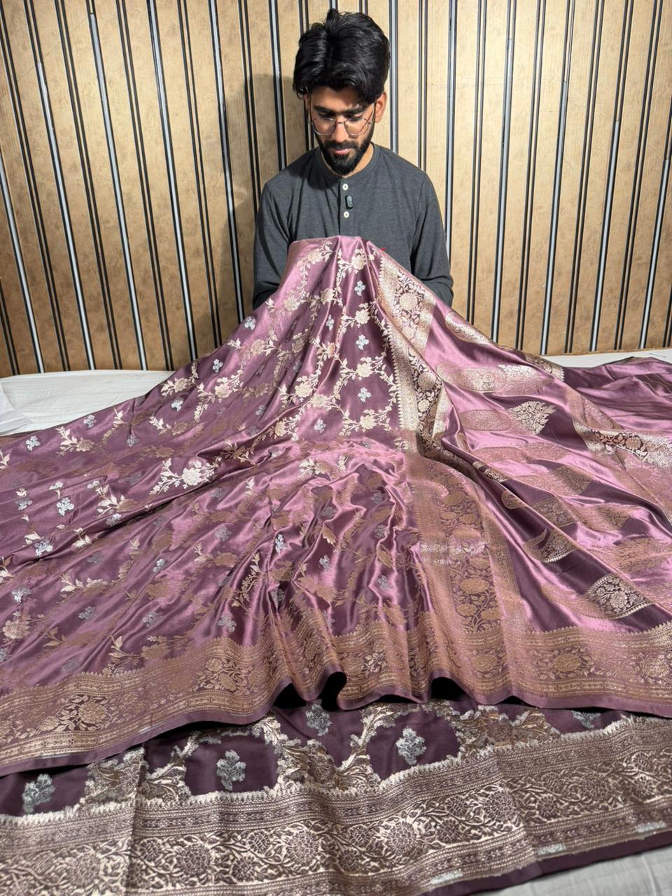 Moose Lavender Mashru Katan Silk Meenakari Floral Weave Banarasi Saree