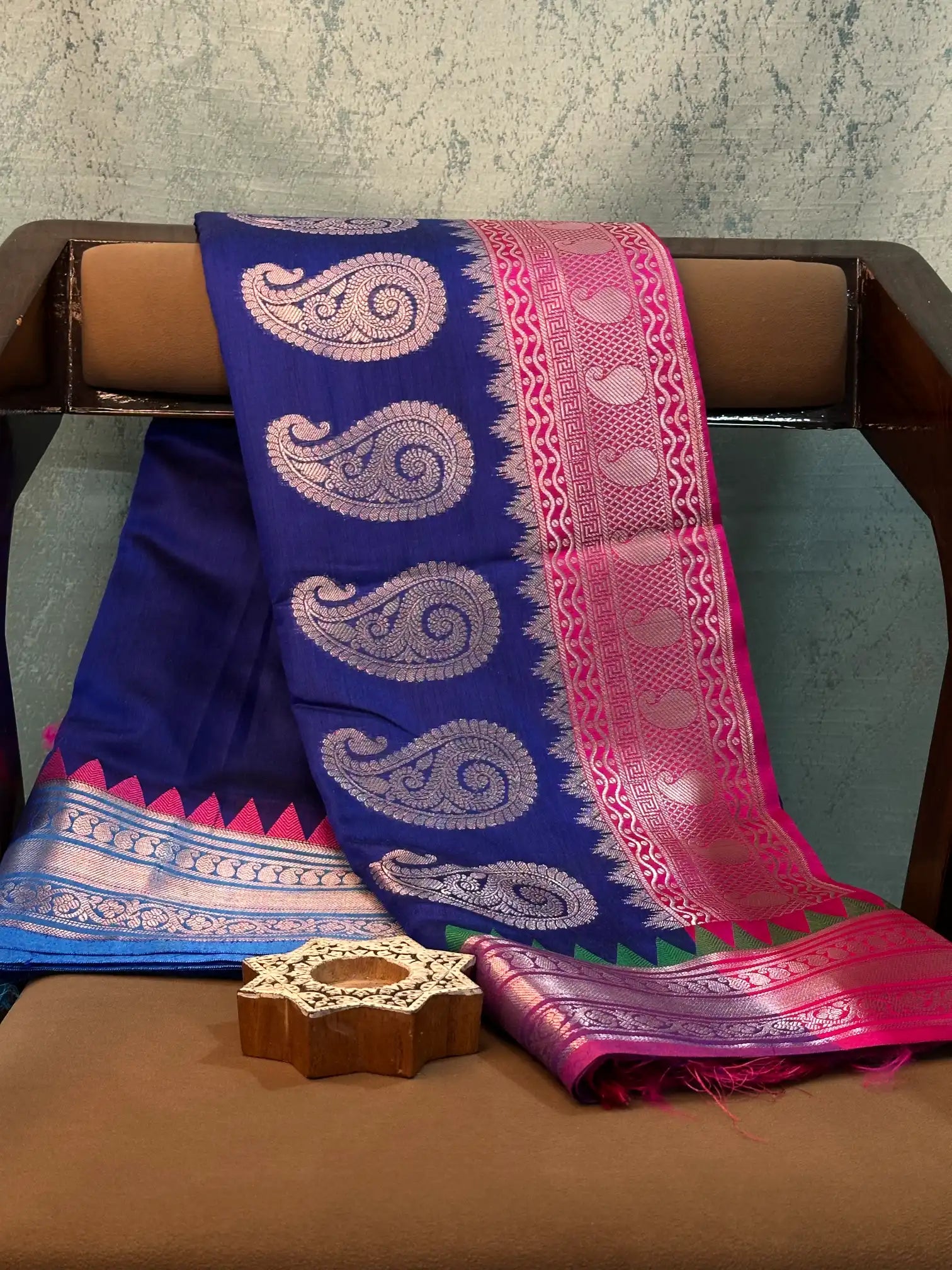 Jacquard Weave Soft Beautiful Banarasi Saree