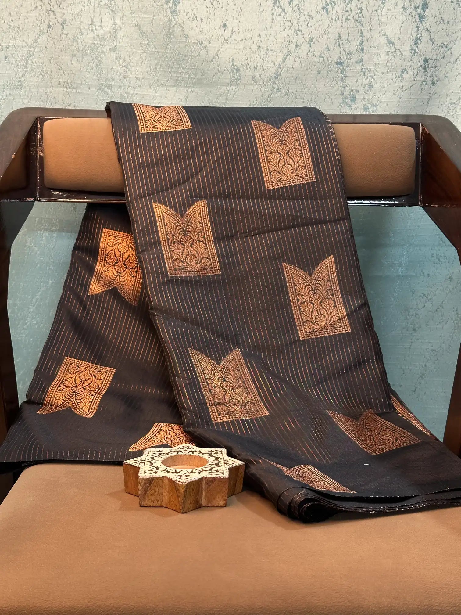 Eccentric Weave Softsilk Traditional Banarasi Saree