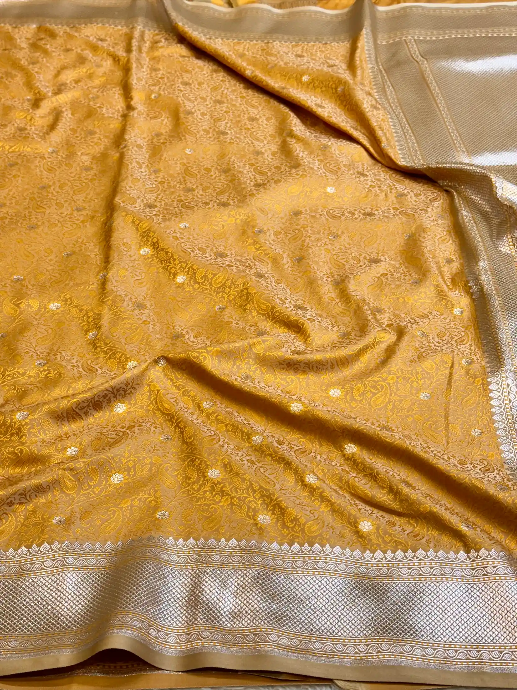 Mustard Yellow Intricate Mashru Katan Silk Tanchoi Banarasi Saree